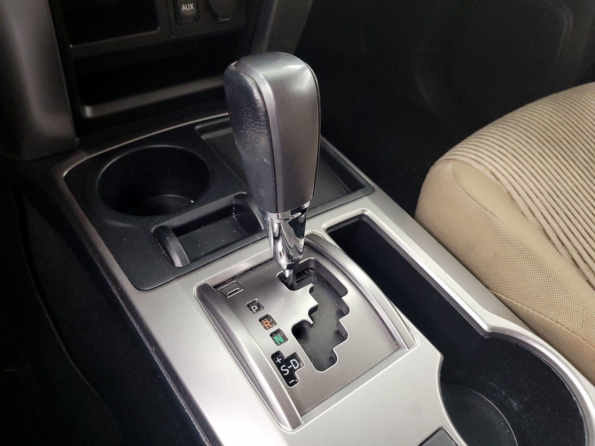 Thumbnail: 2018 Toyota 4Runner - 18