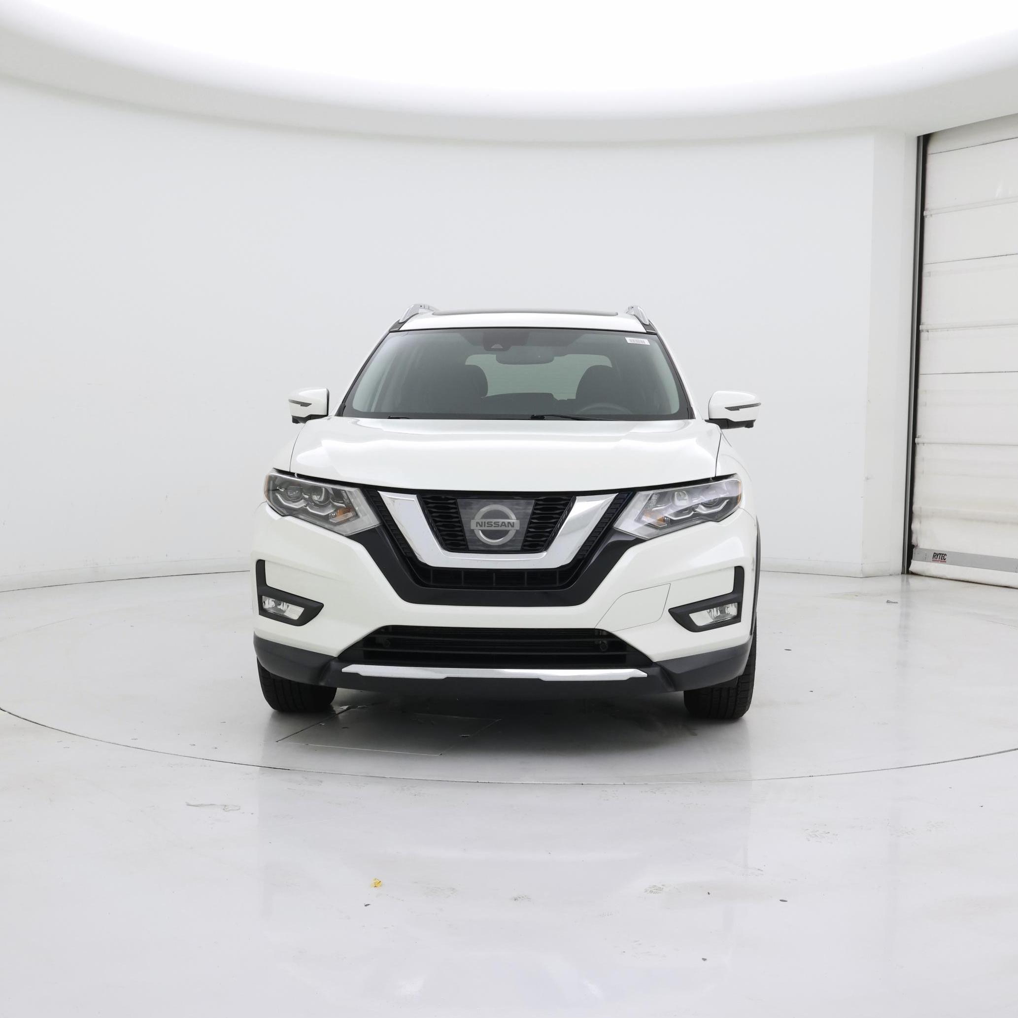 Thumbnail: 2017 Nissan Rogue - 5