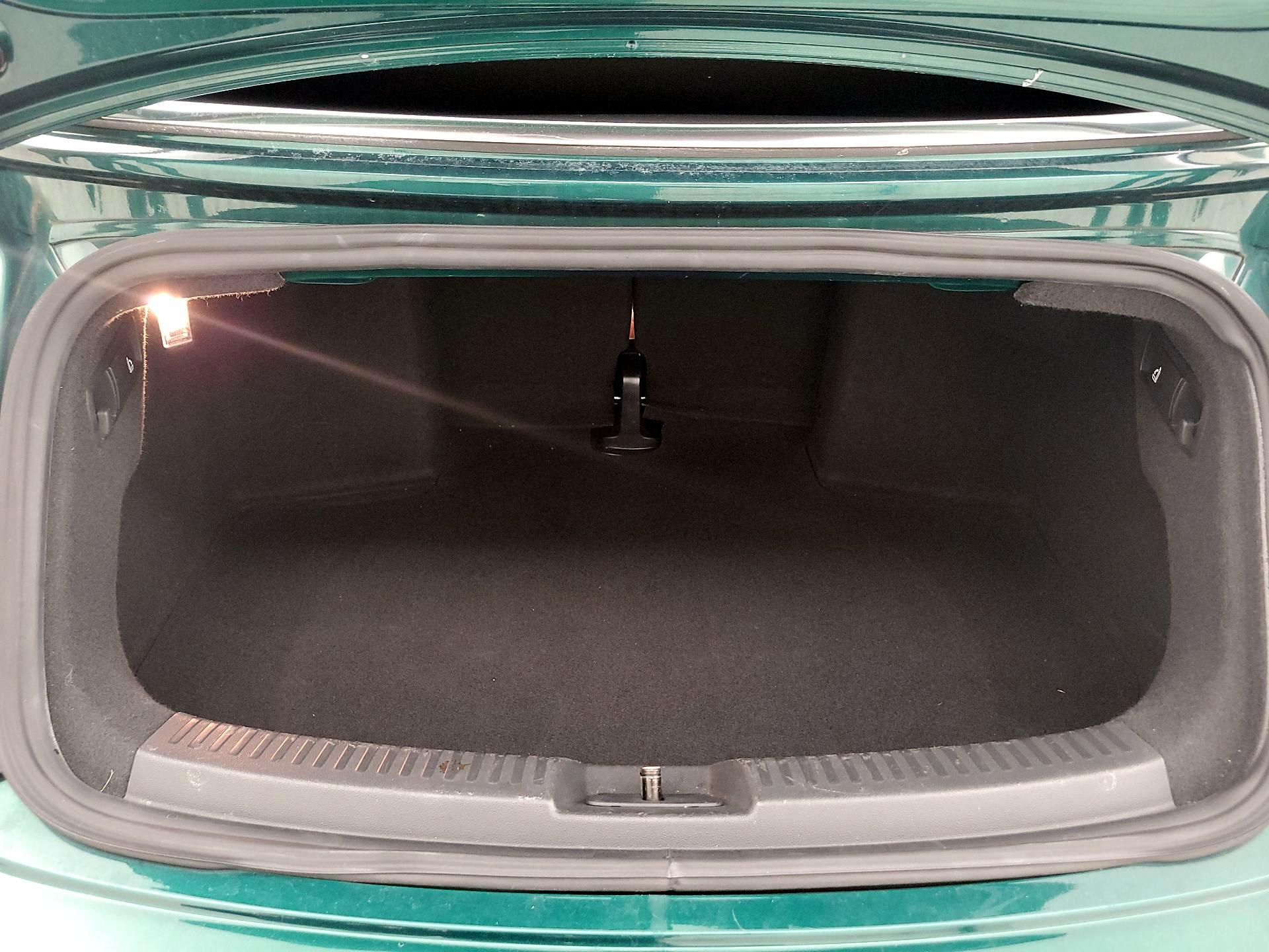 Thumbnail: 2017 Volkswagen Beetle - 19