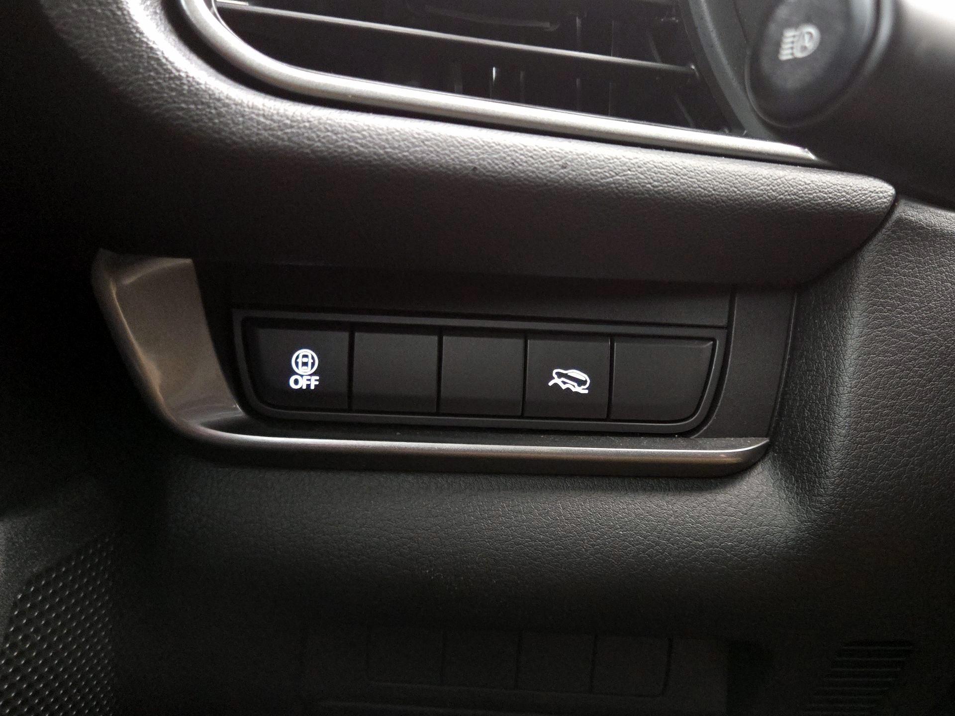 Thumbnail: 2022 Mazda CX-30 - 13