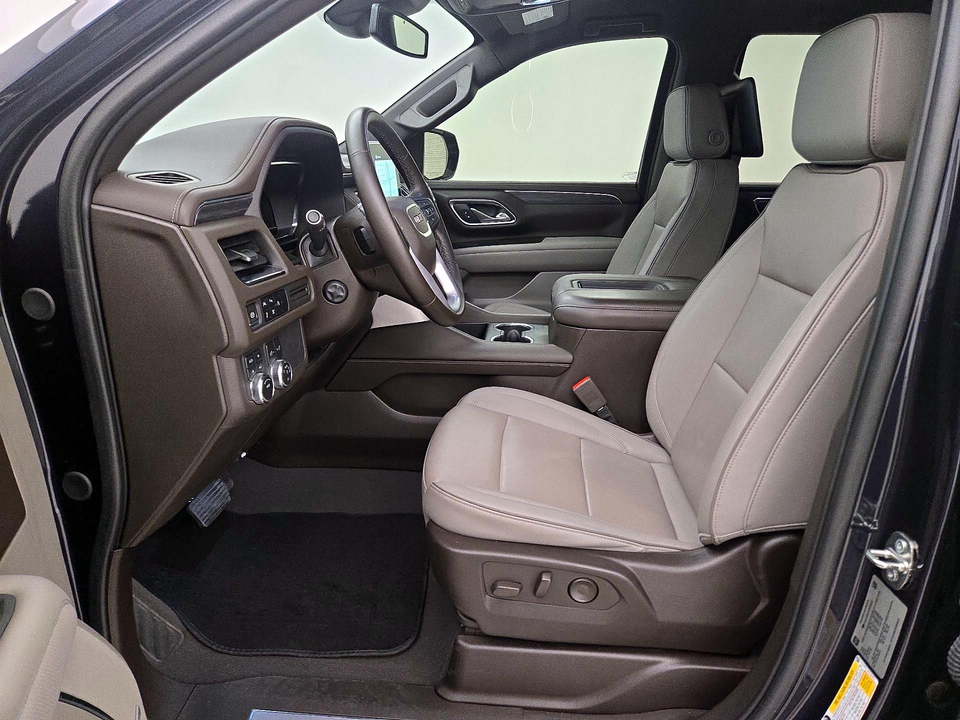 Thumbnail: 2023 GMC Yukon - 11