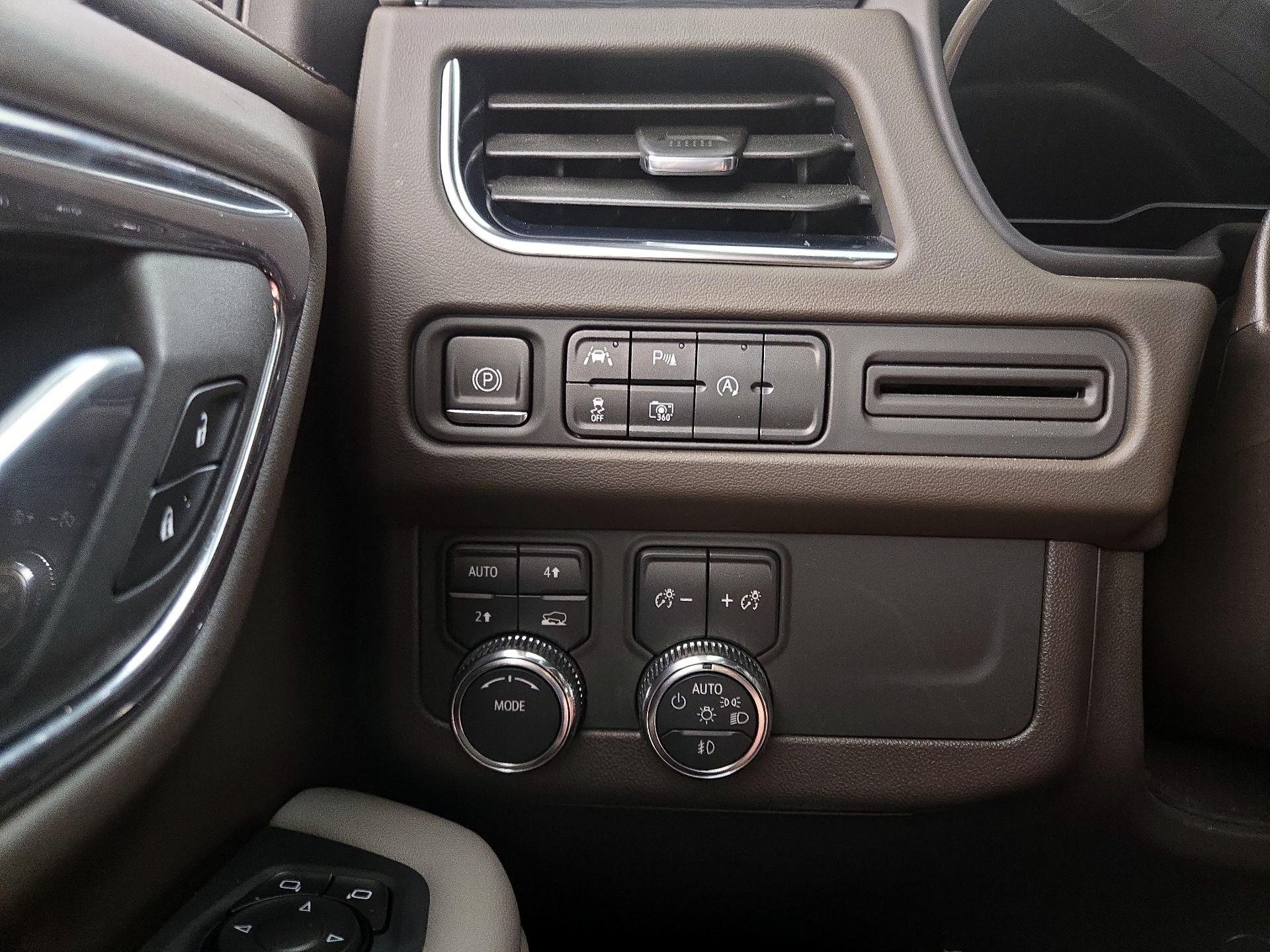 Thumbnail: 2023 GMC Yukon - 13