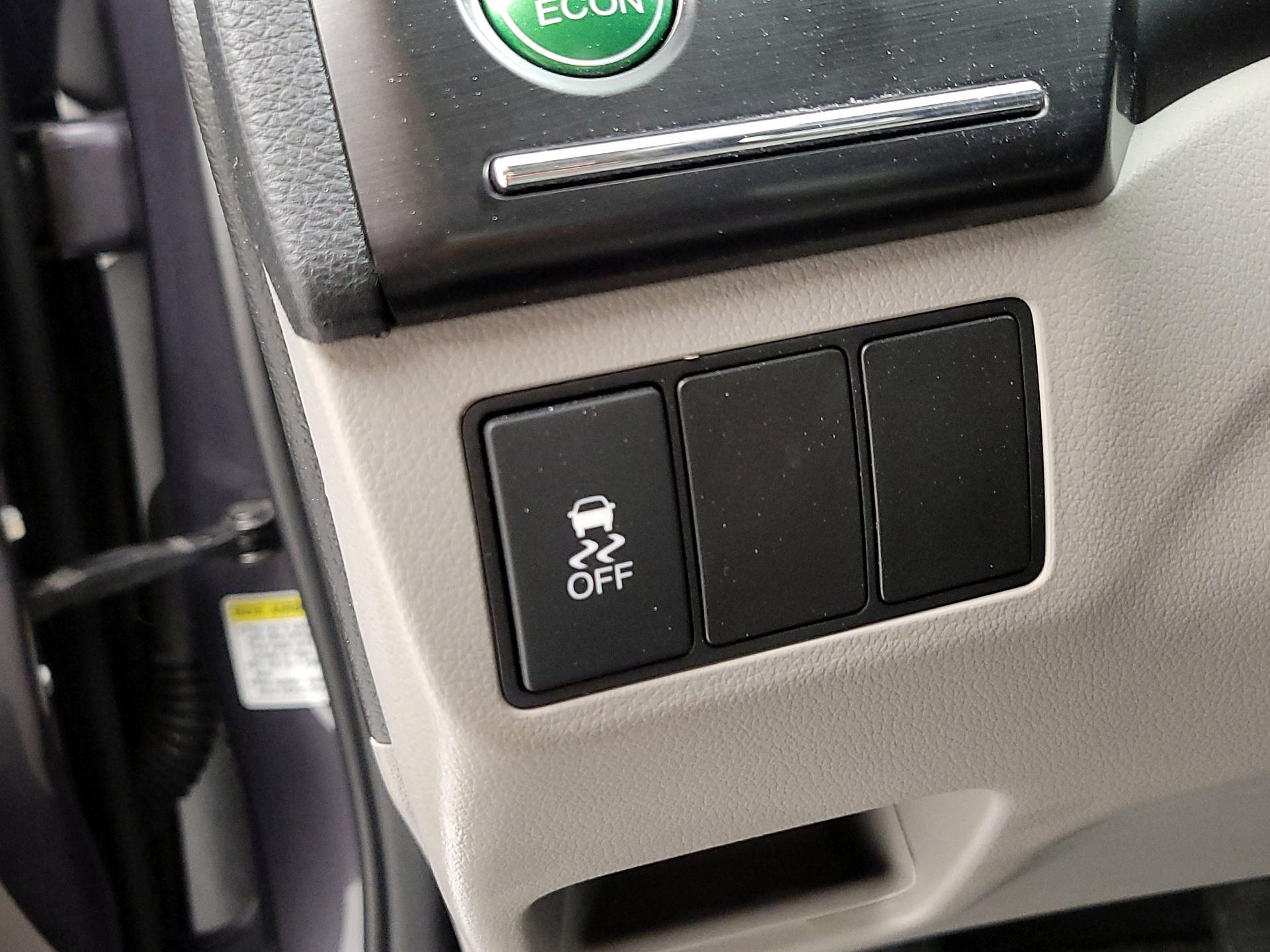 Thumbnail: 2015 Honda Civic - 13