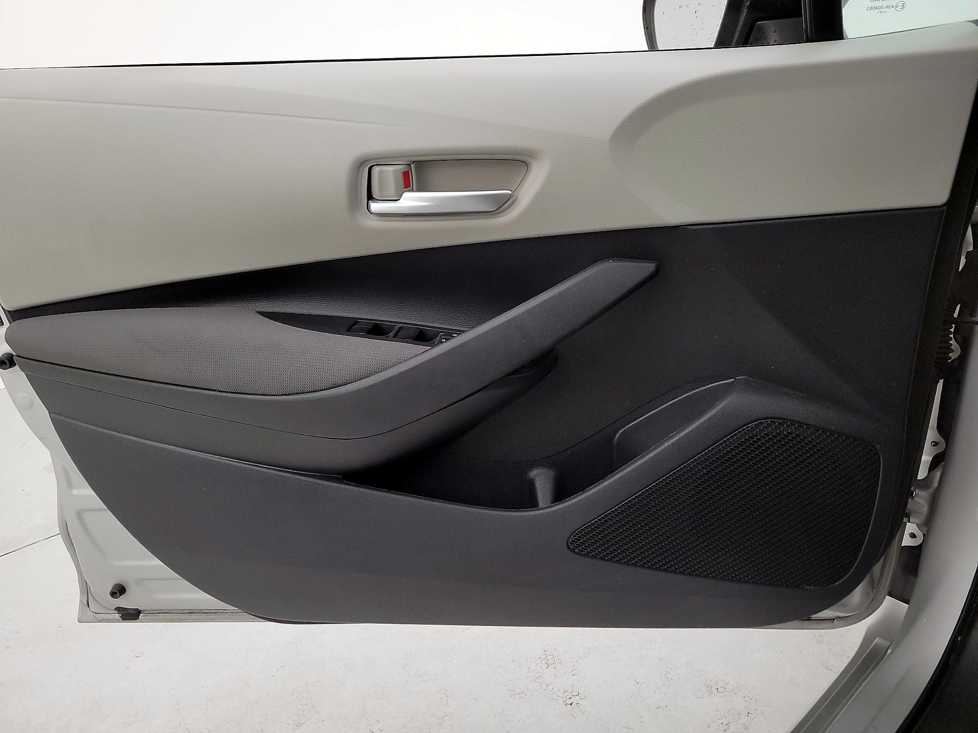 Thumbnail: 2021 Toyota Corolla - 12