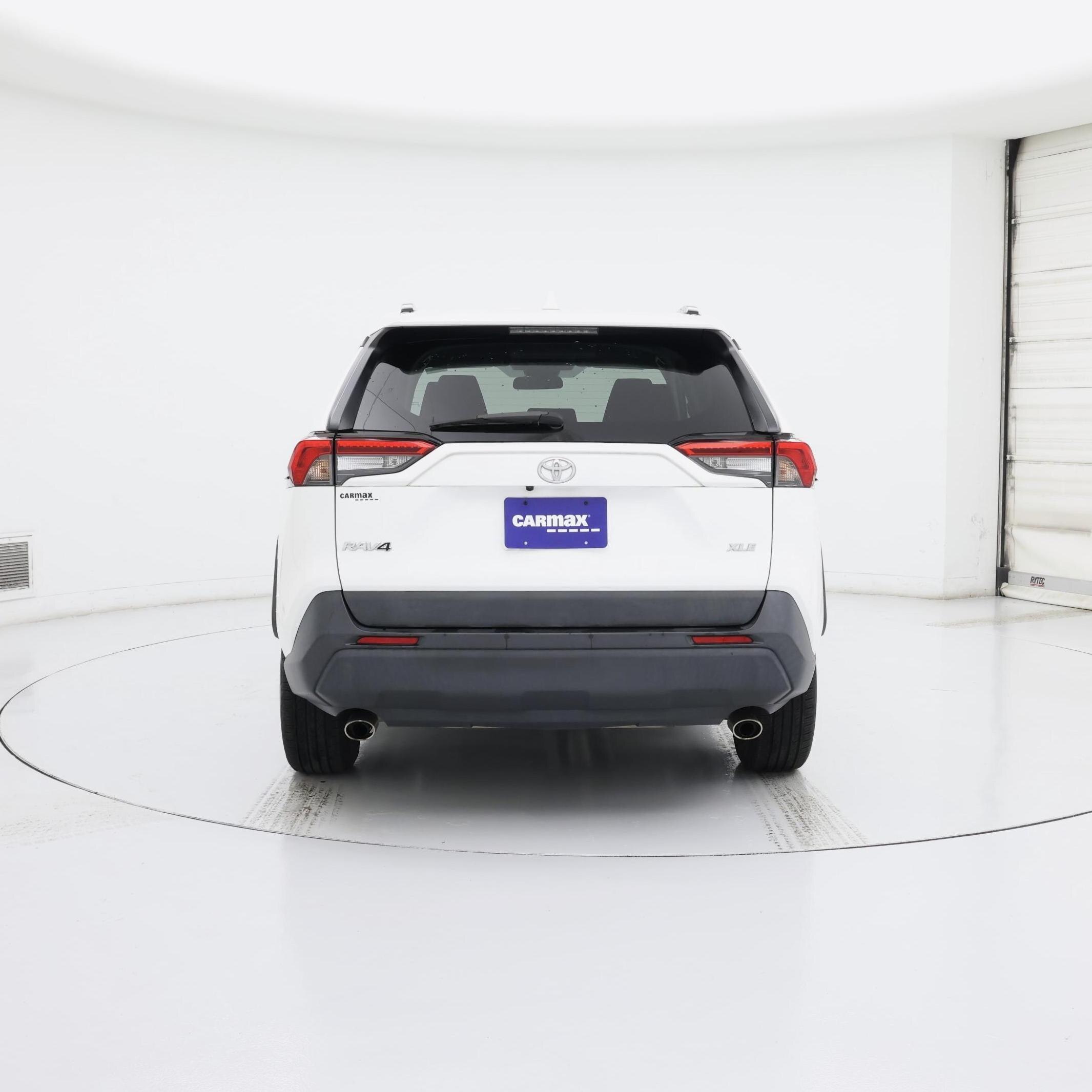 Thumbnail: 2020 Toyota RAV4 - 6