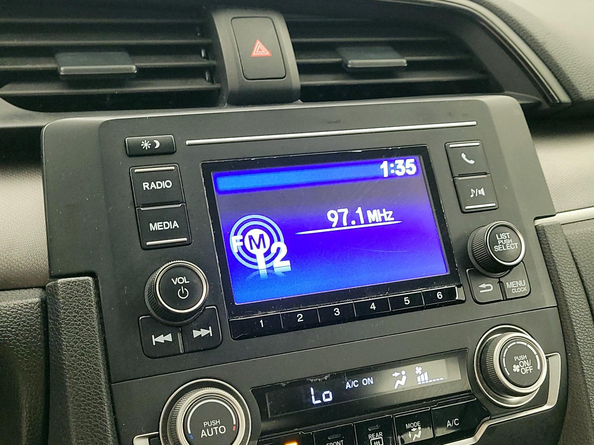 Thumbnail: 2017 Honda Civic - 15