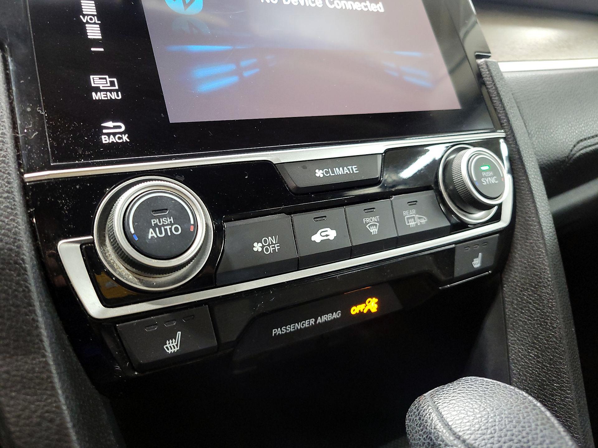 Thumbnail: 2016 Honda Civic - 16