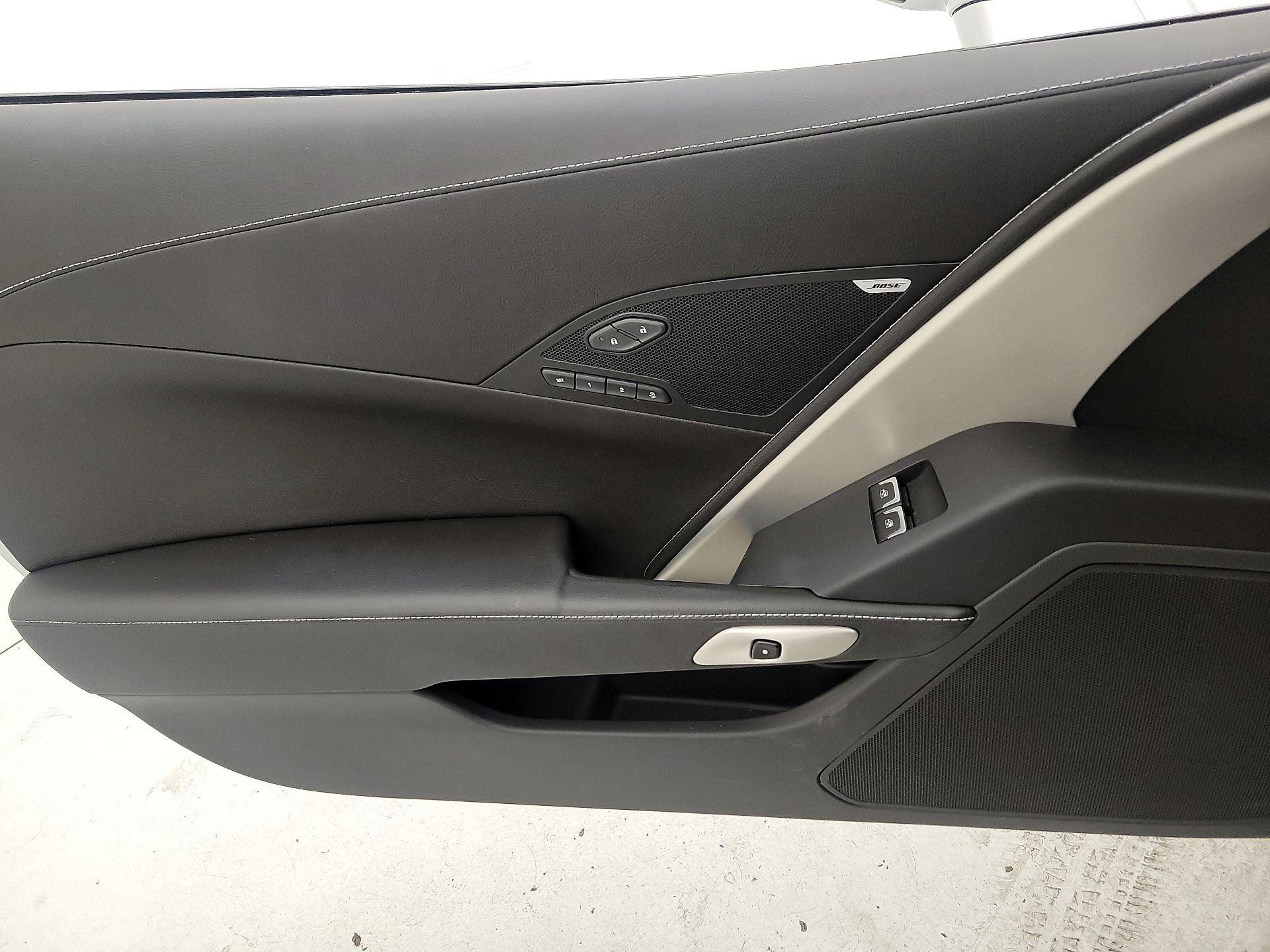 Thumbnail: 2016 Chevrolet Corvette - 12