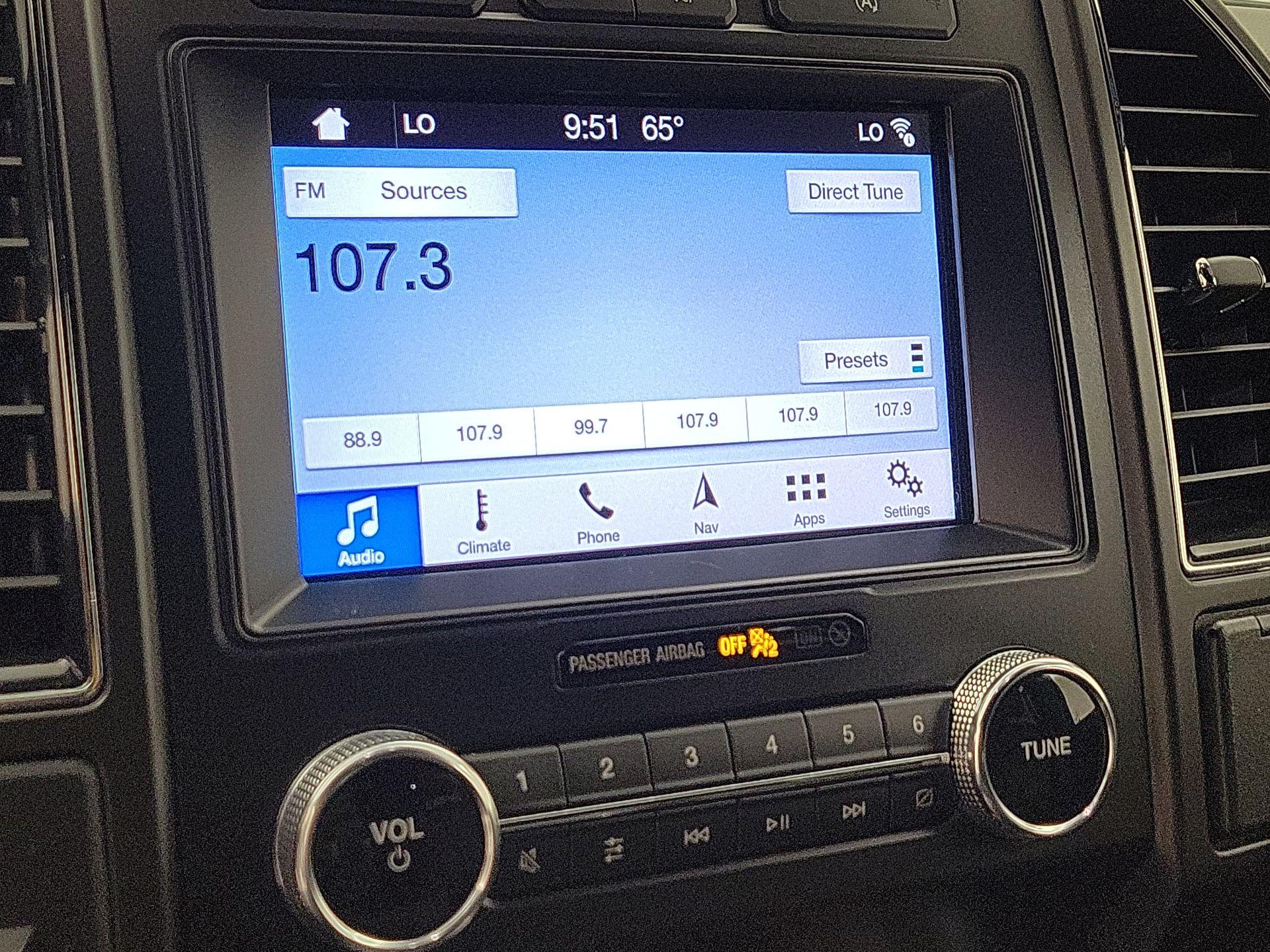 Thumbnail: 2019 Ford Expedition - 15