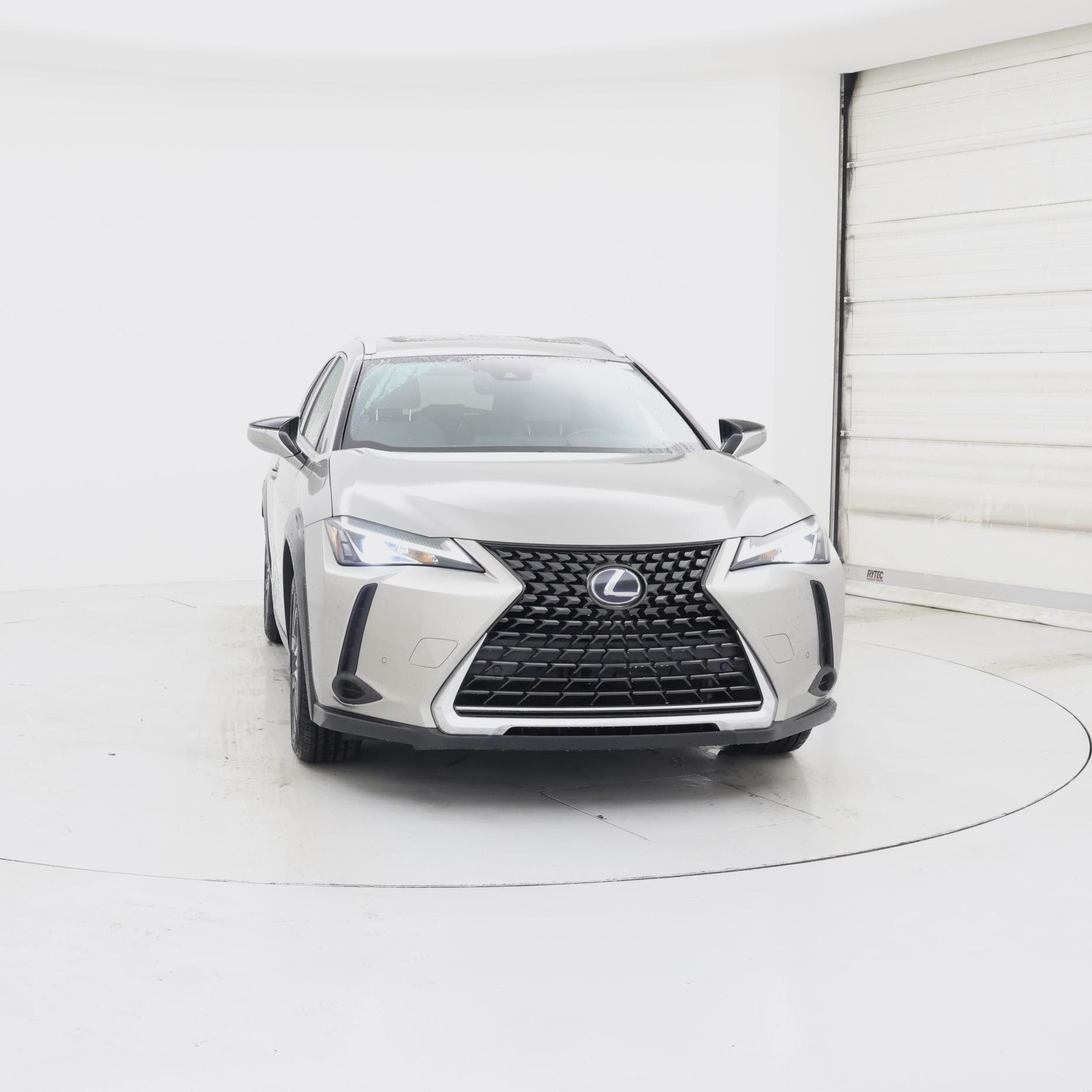 Thumbnail: 2020 Lexus UX - 5