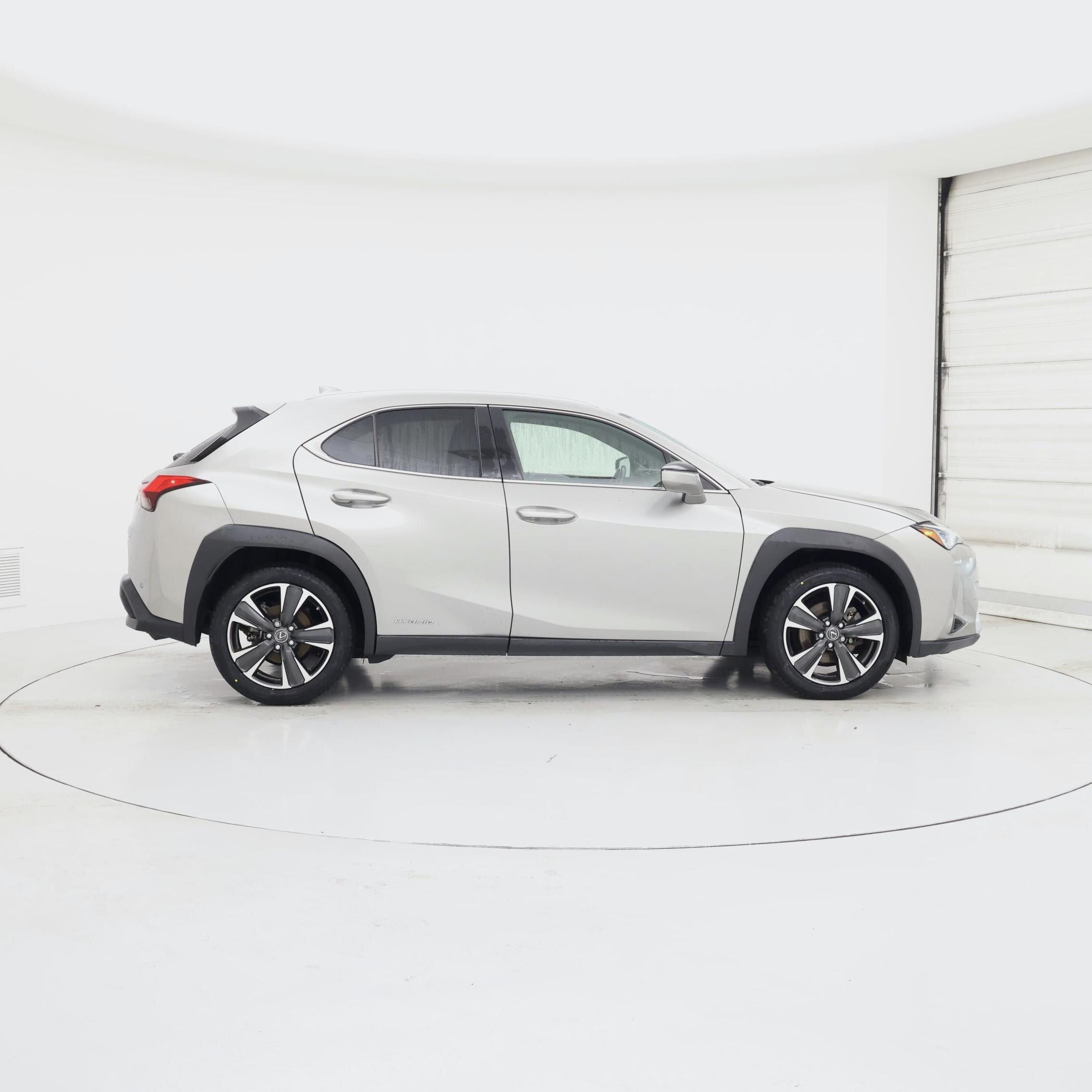 Thumbnail: 2020 Lexus UX - 7