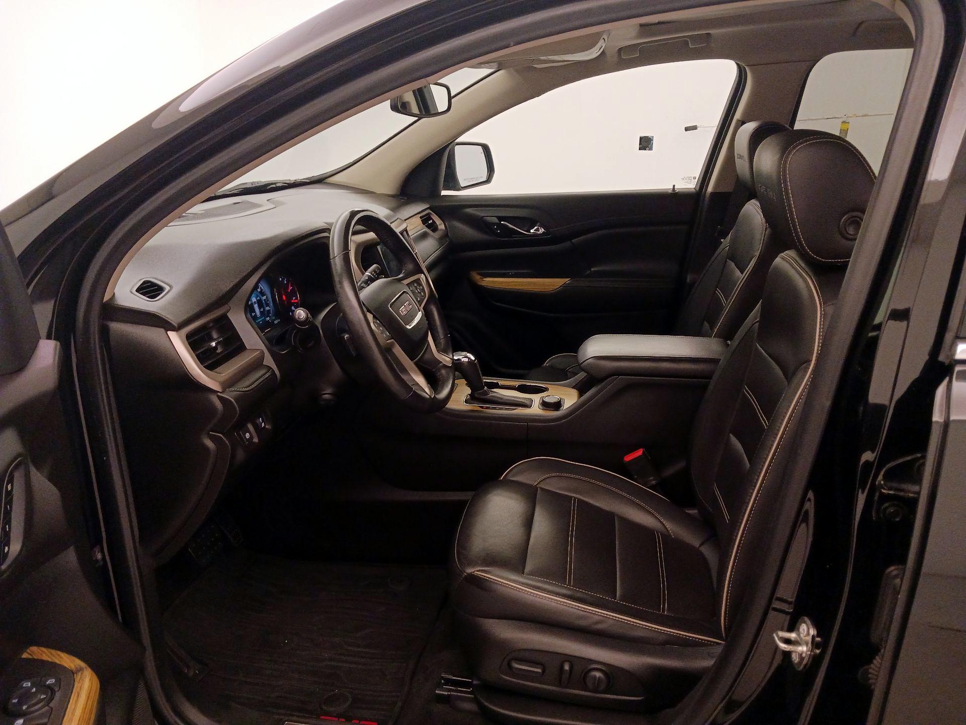 Thumbnail: 2019 GMC Acadia - 11