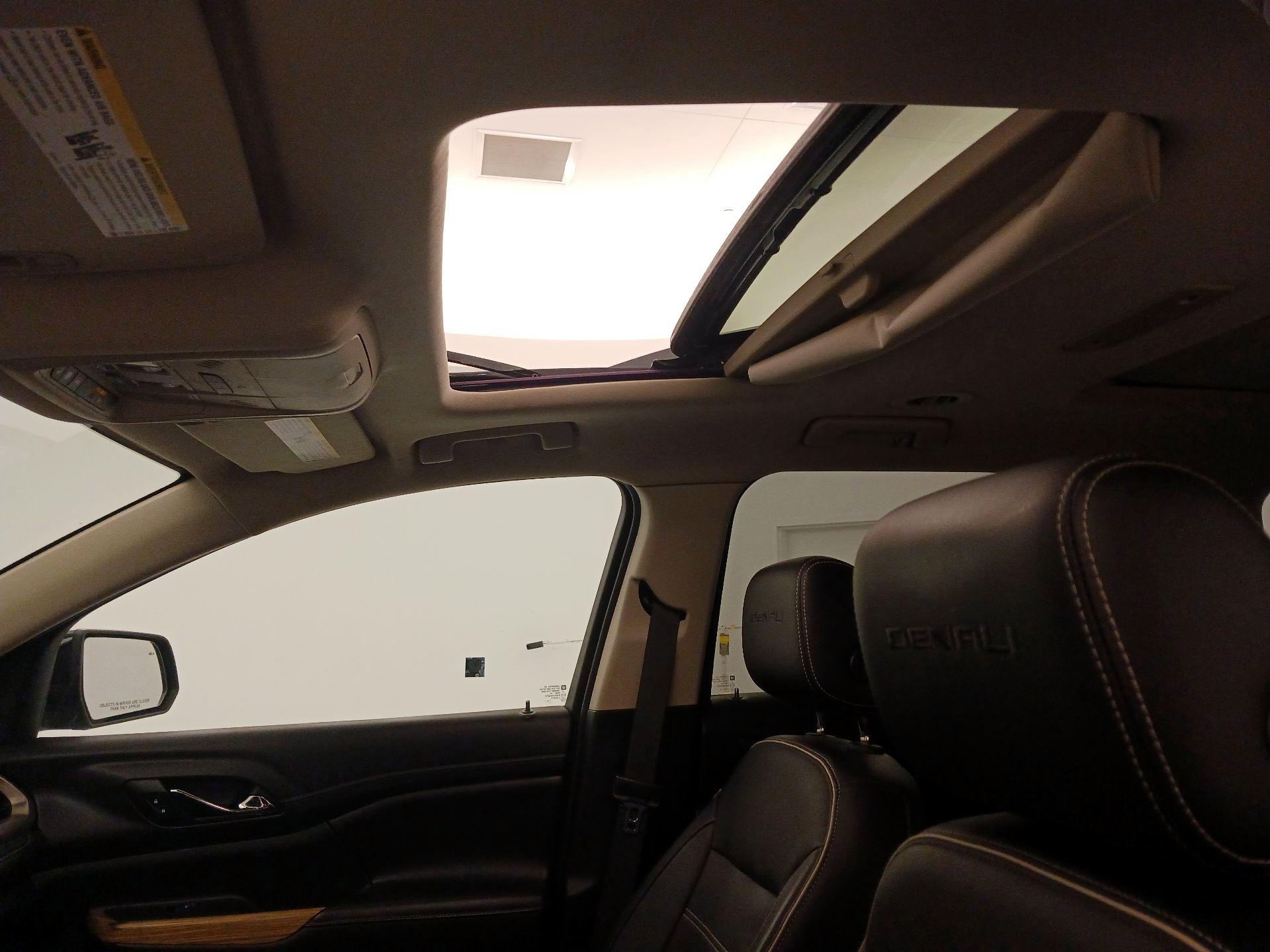 Thumbnail: 2019 GMC Acadia - 20