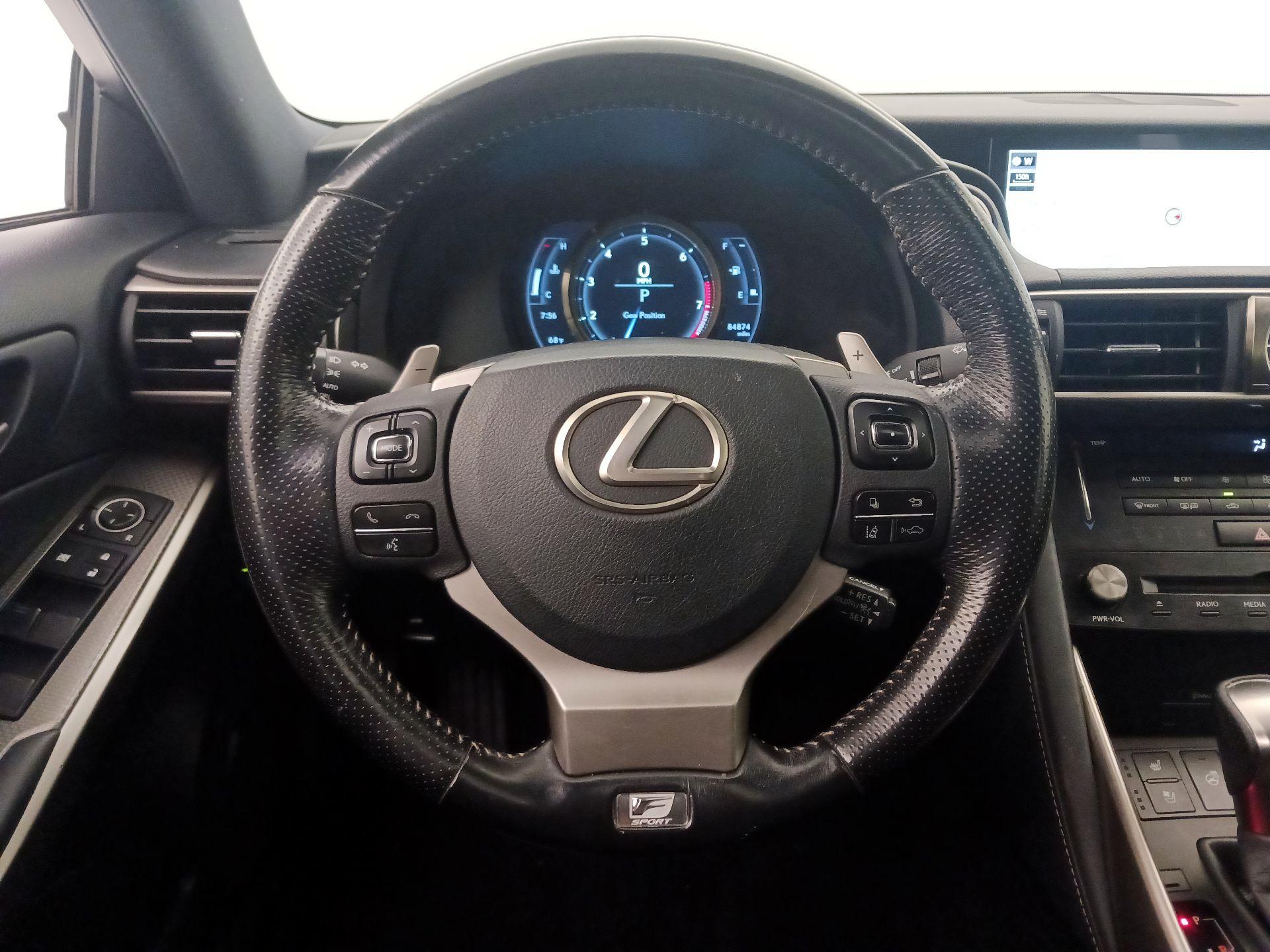 Thumbnail: 2017 Lexus IS - 10