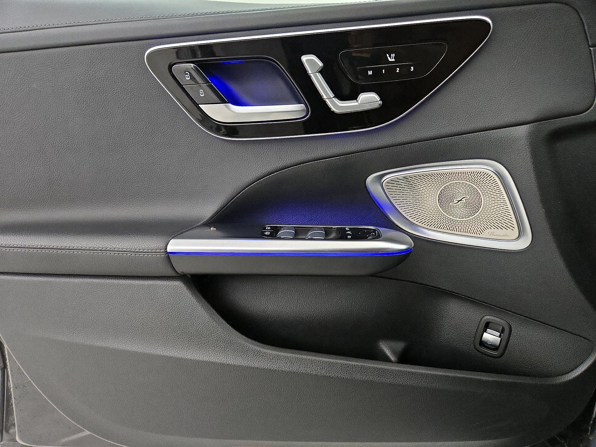 Thumbnail: 2022 Mercedes-Benz C-Class - 12