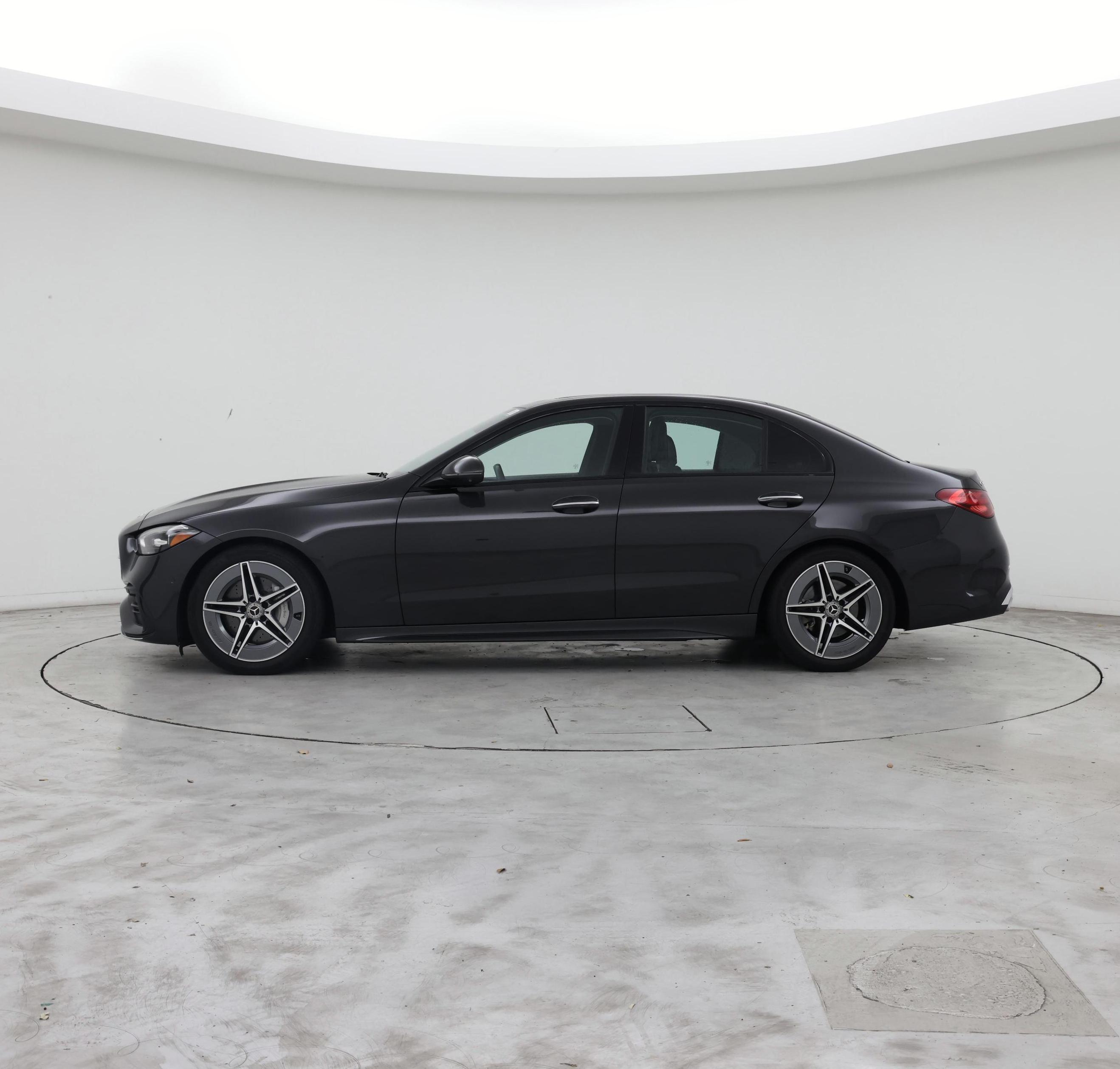 Thumbnail: 2022 Mercedes-Benz C-Class - 3