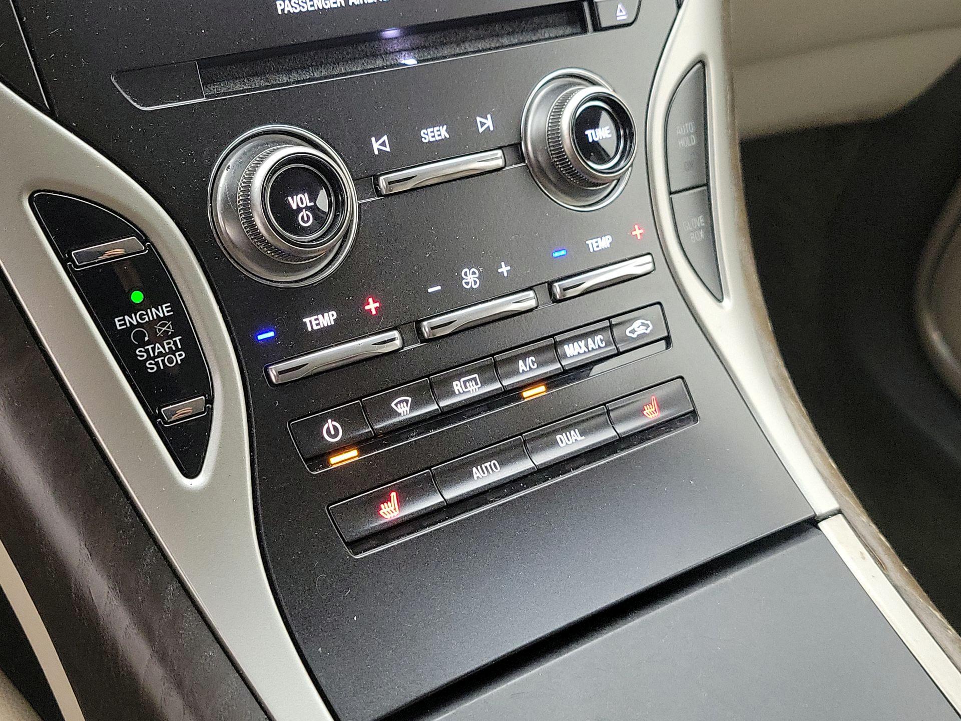 Thumbnail: 2018 Lincoln MKX - 17
