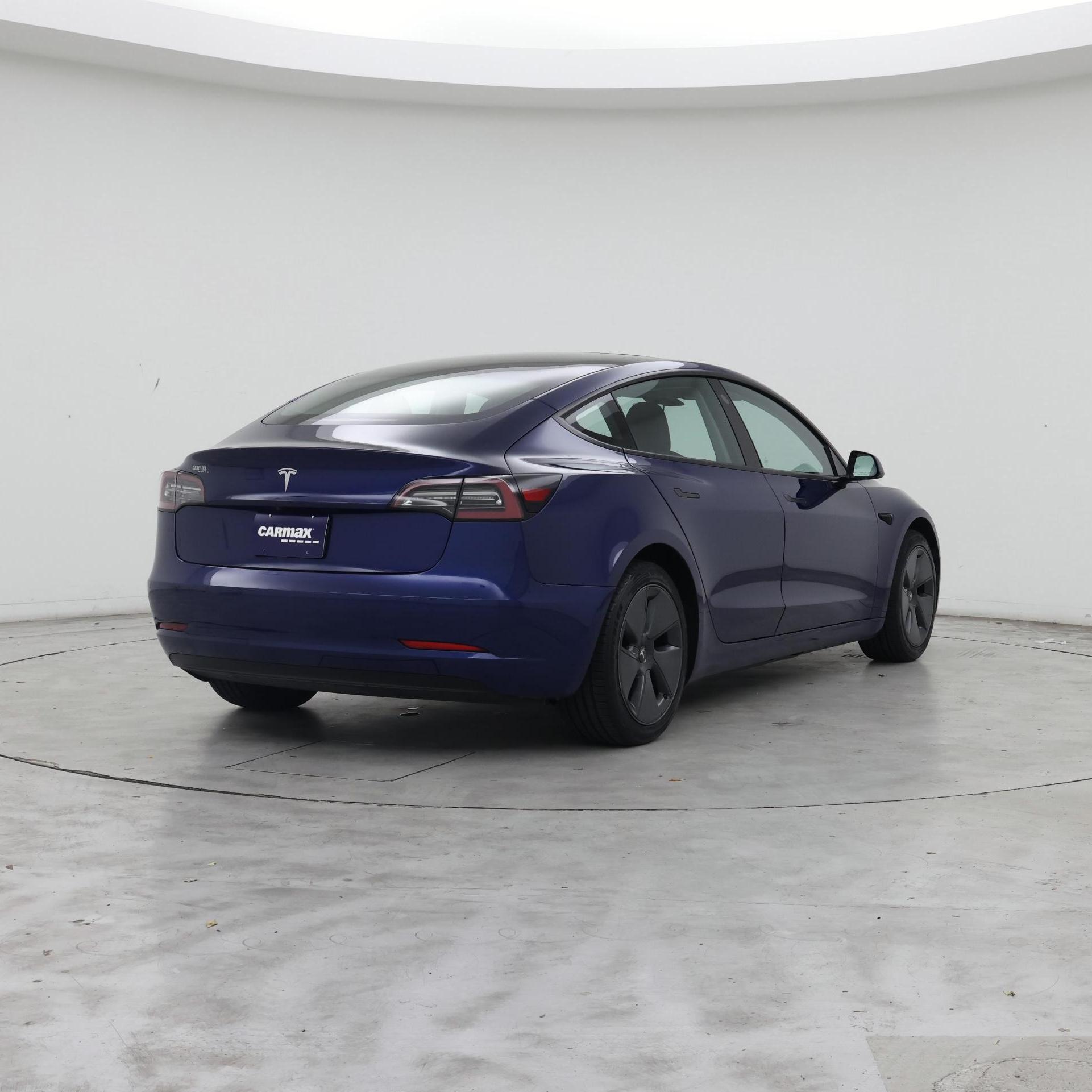 Thumbnail: 2022 Tesla Model 3 - 8