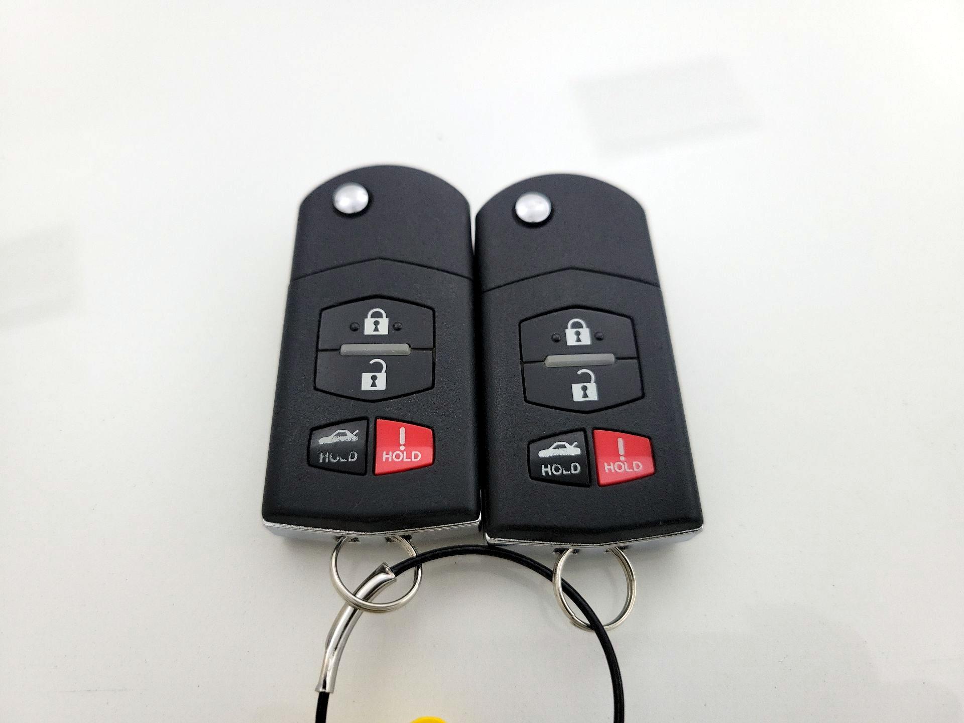 Thumbnail: 2015 Mazda MX-5 Miata - 20