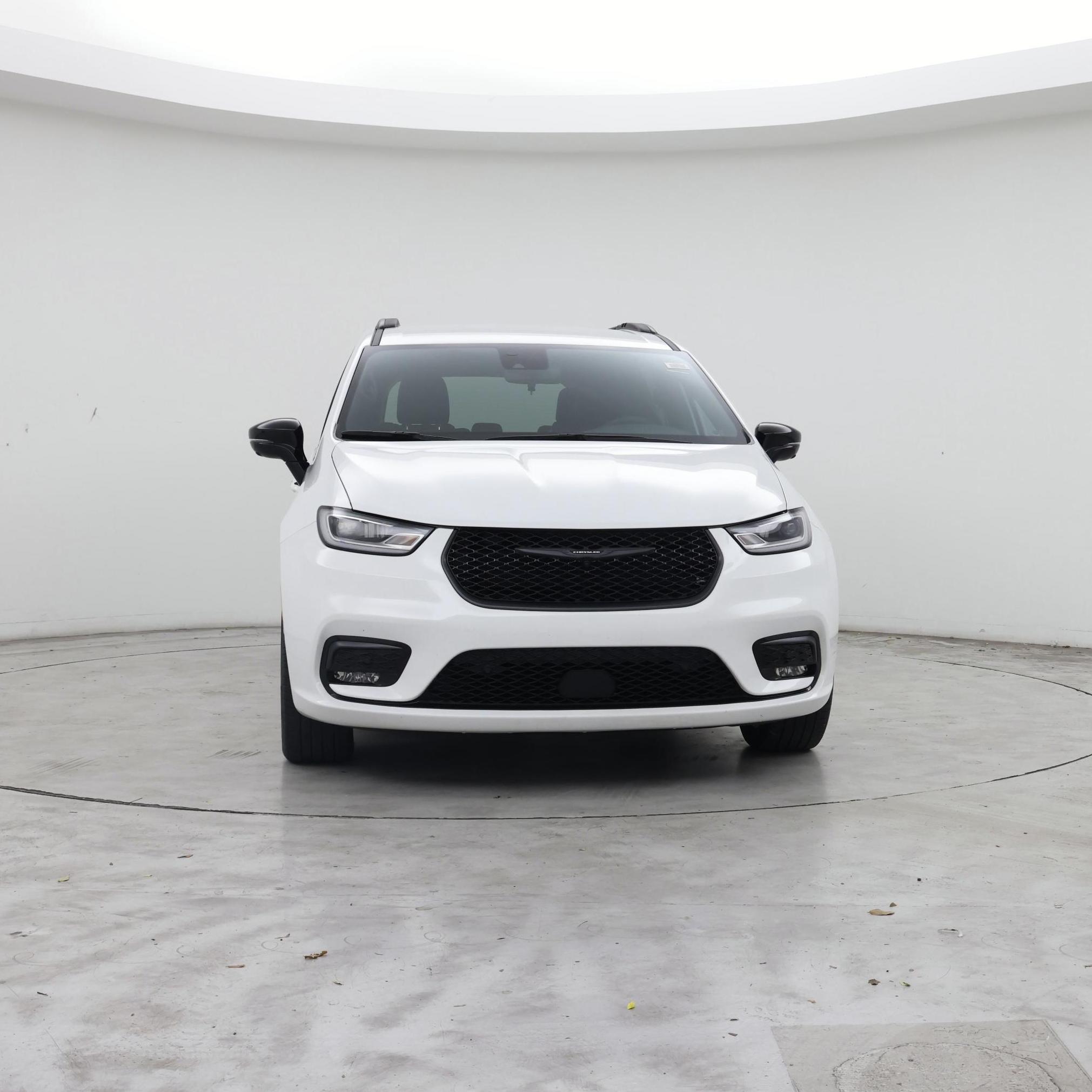 Thumbnail: 2023 Chrysler Pacifica - 5