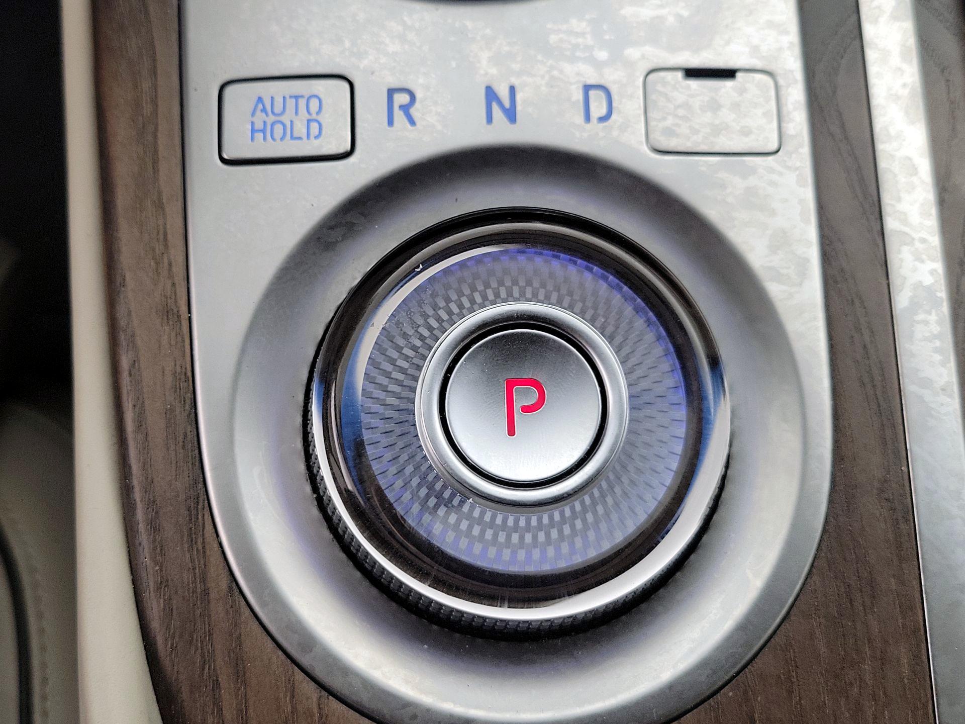 Thumbnail: 2021 Genesis G80 - 18