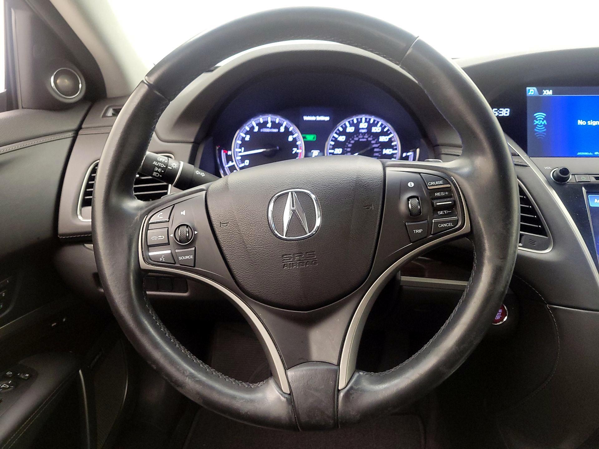 Thumbnail: 2014 Acura RLX - 10