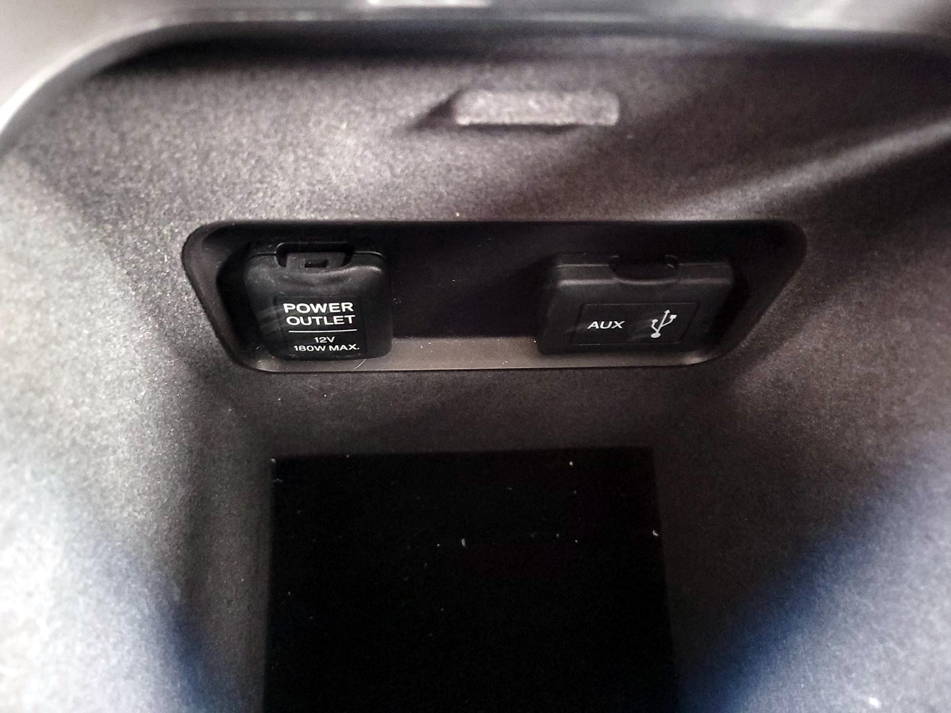 Thumbnail: 2014 Acura RLX - 18