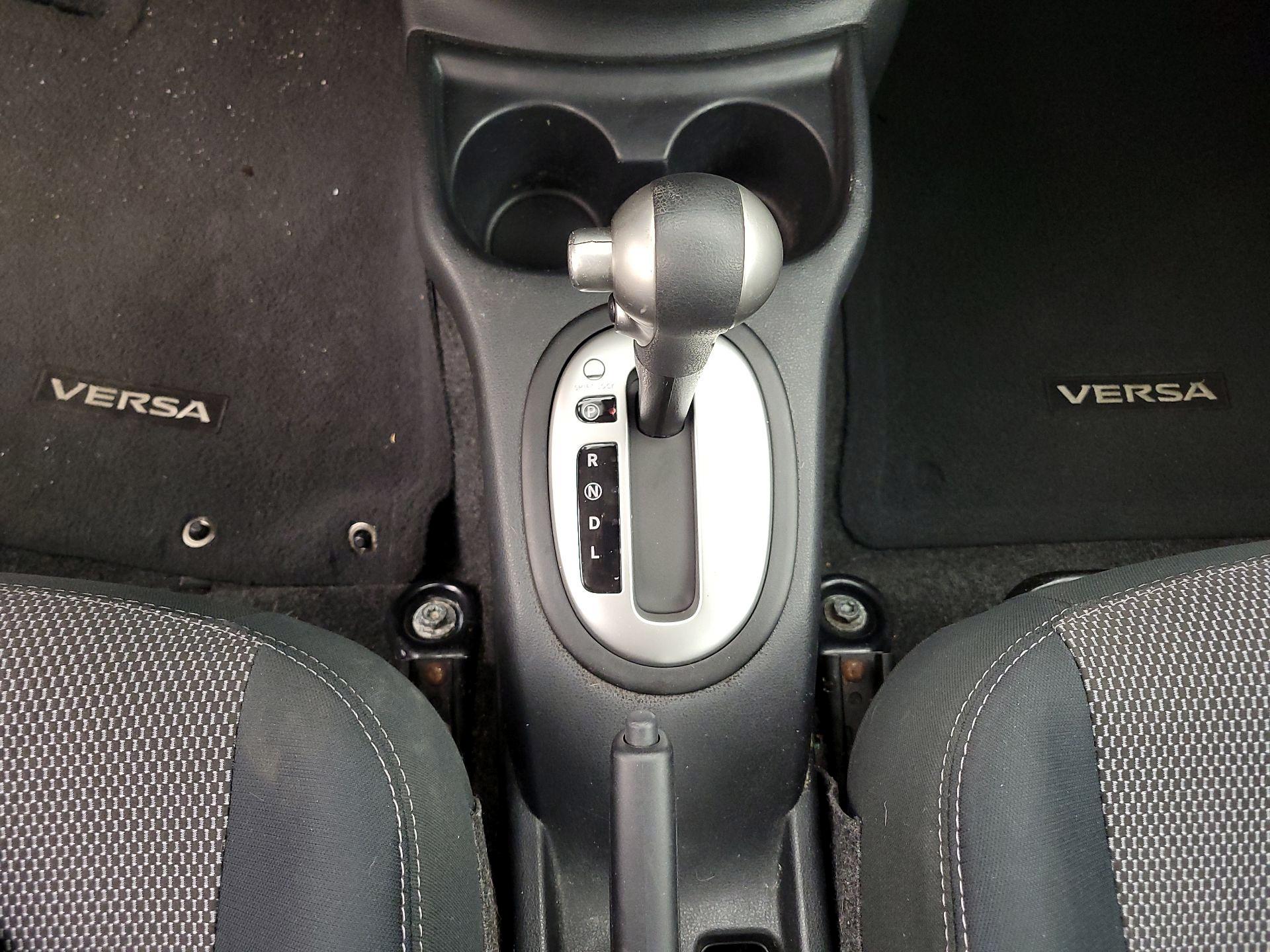Thumbnail: 2016 Nissan Versa - 16