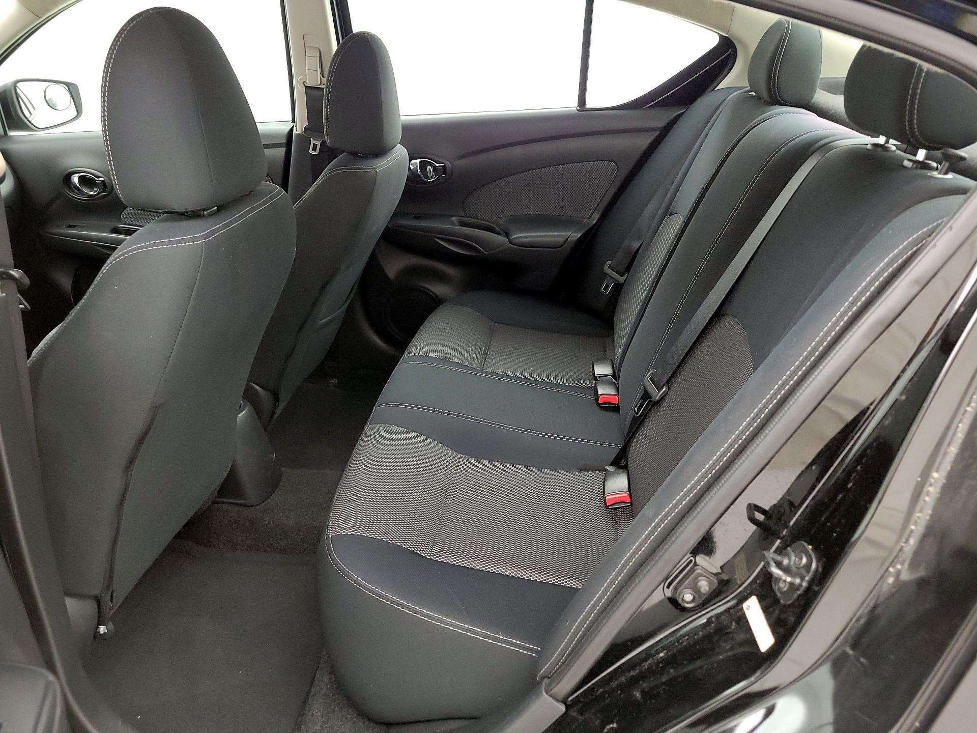 Thumbnail: 2016 Nissan Versa - 18
