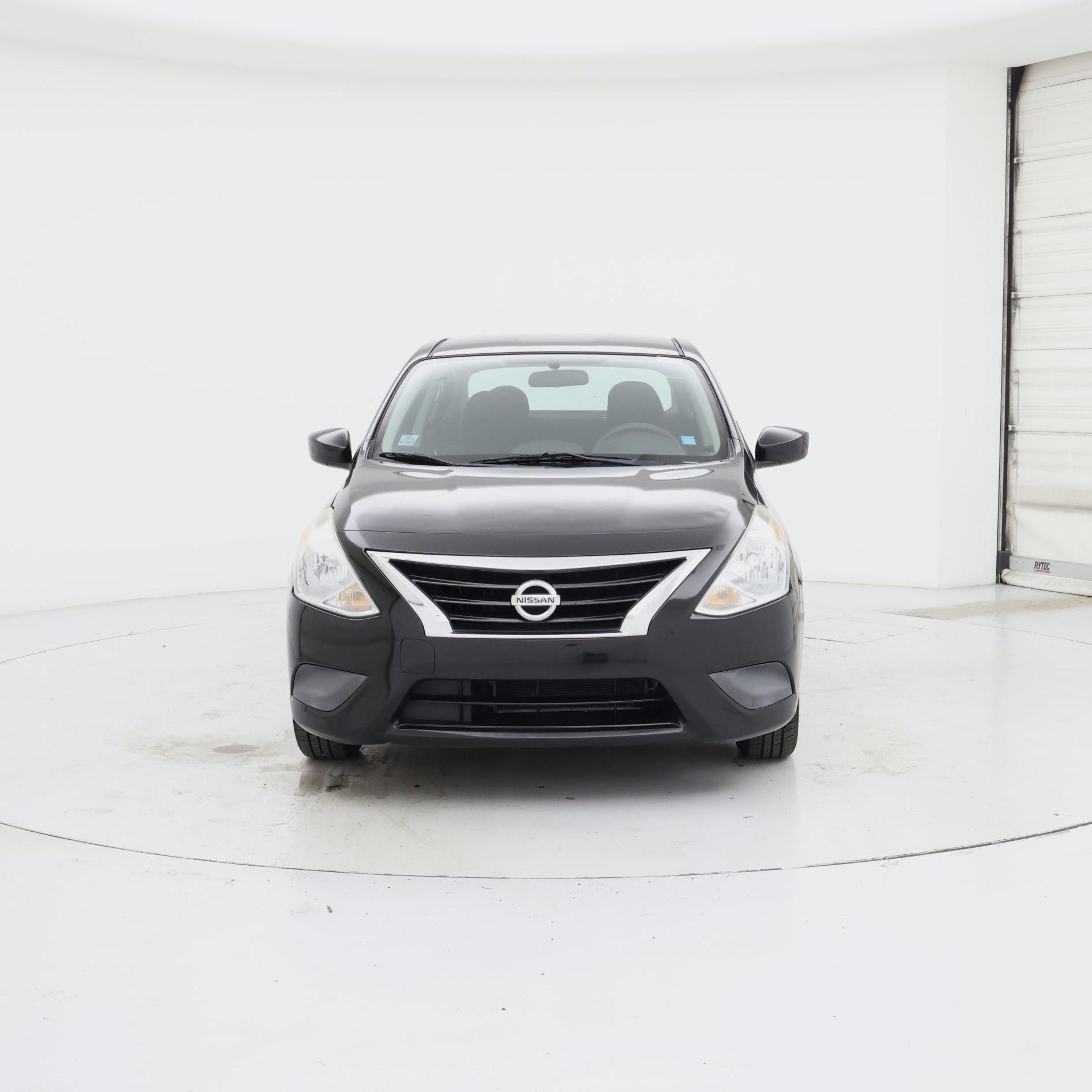 Thumbnail: 2016 Nissan Versa - 5