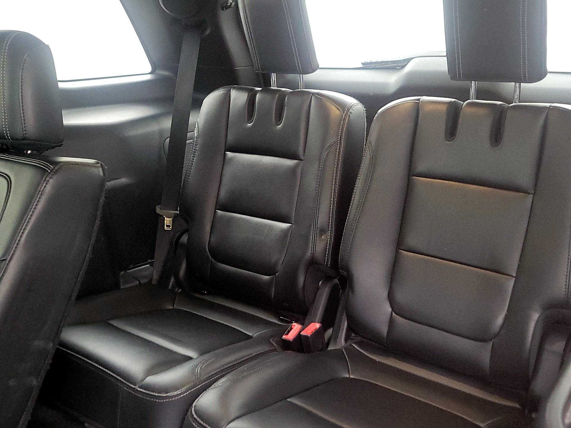 Thumbnail: 2016 Ford Explorer - 20