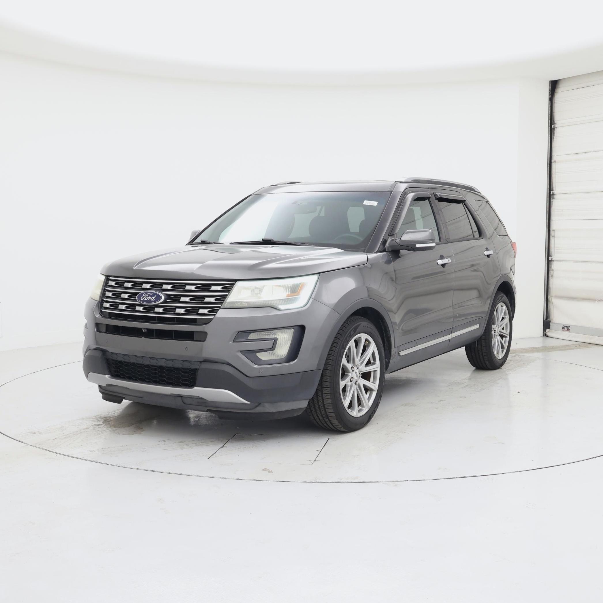 Thumbnail: 2016 Ford Explorer - 4