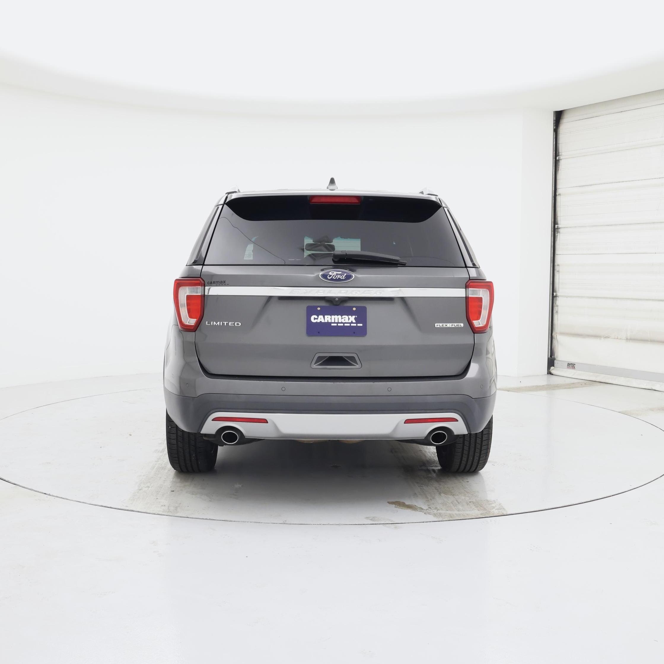 Thumbnail: 2016 Ford Explorer - 6