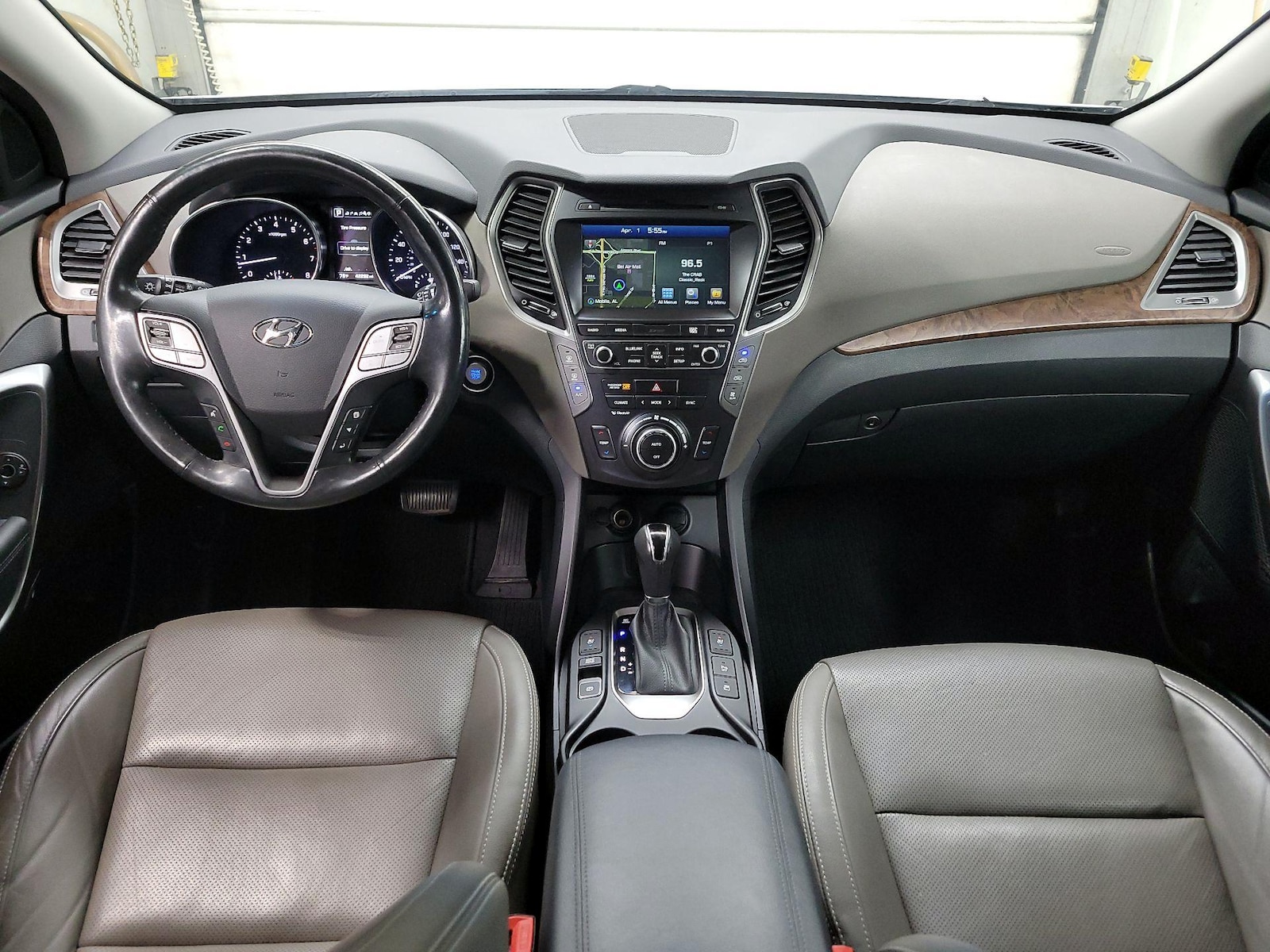 2017 Hyundai Santa Fe Limited Ultimate - Photo 10