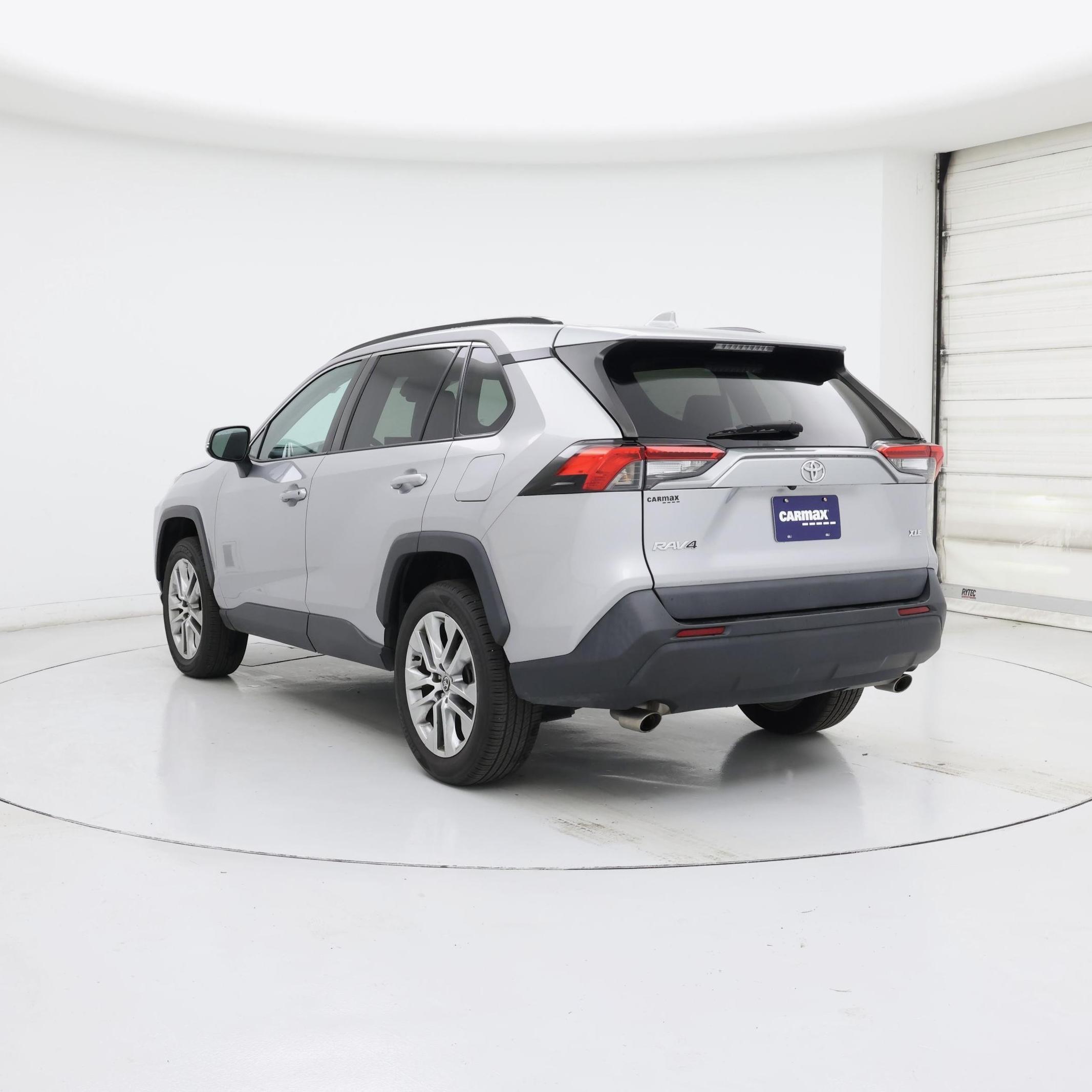 Thumbnail: 2022 Toyota RAV4 - 2