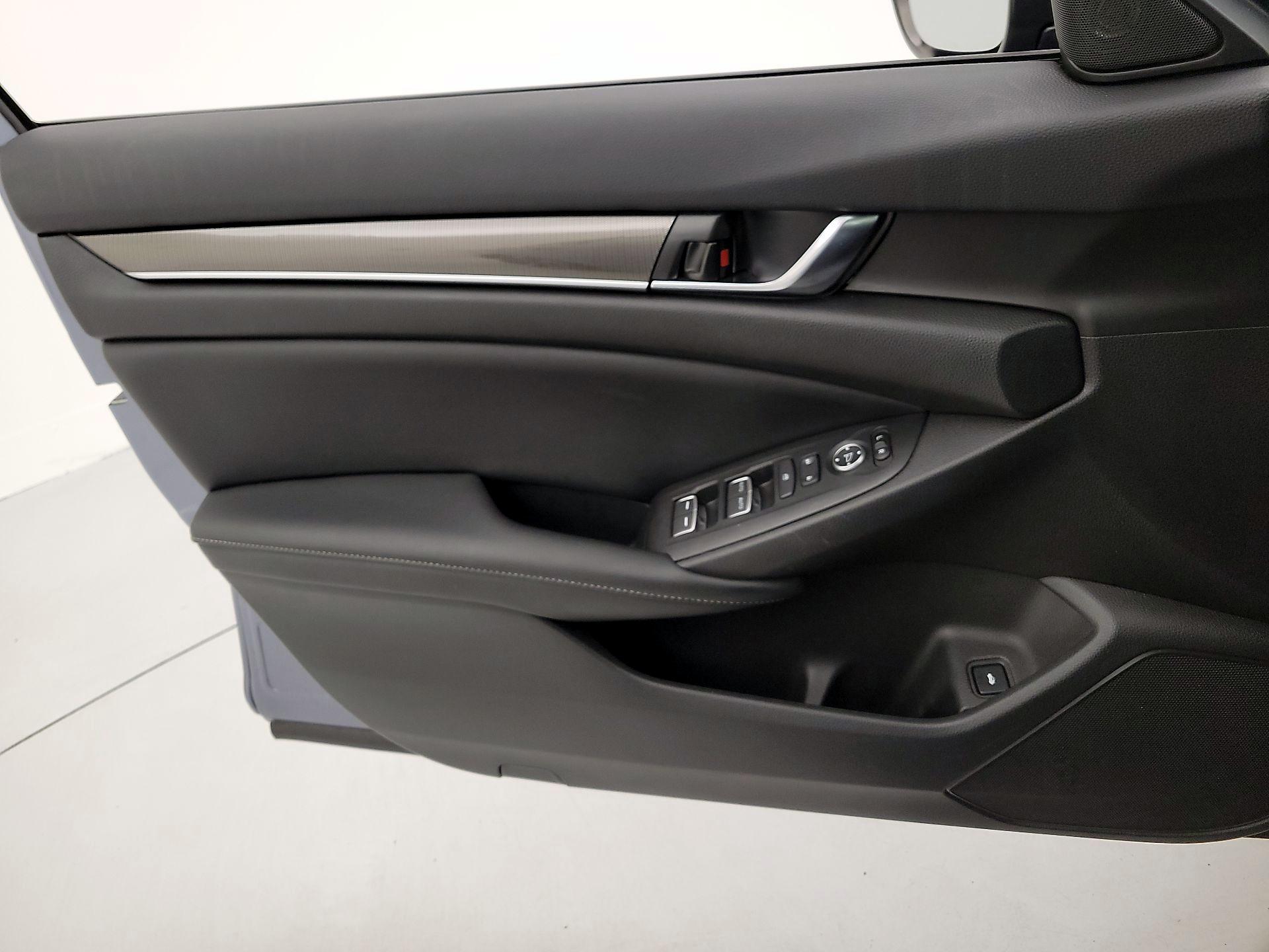 Thumbnail: 2022 Honda Accord - 12