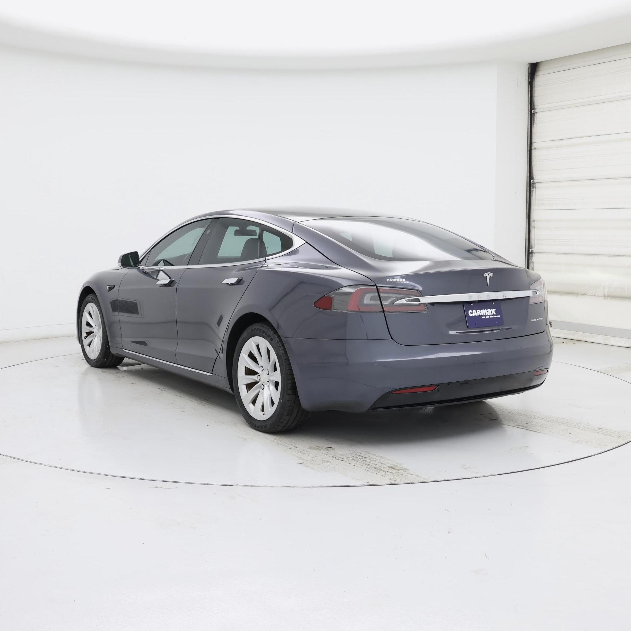 Thumbnail: 2019 Tesla Model S - 2