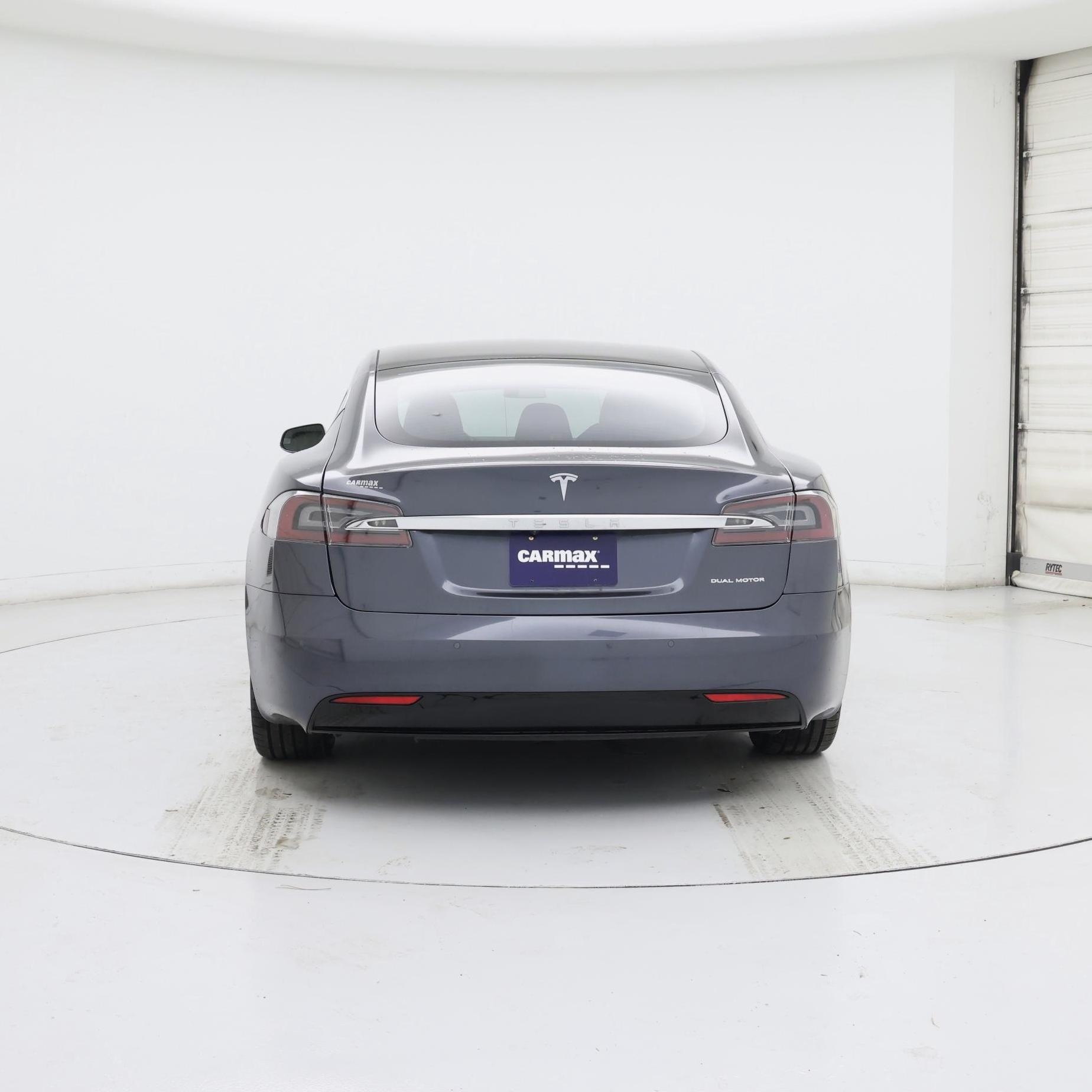 Thumbnail: 2019 Tesla Model S - 6