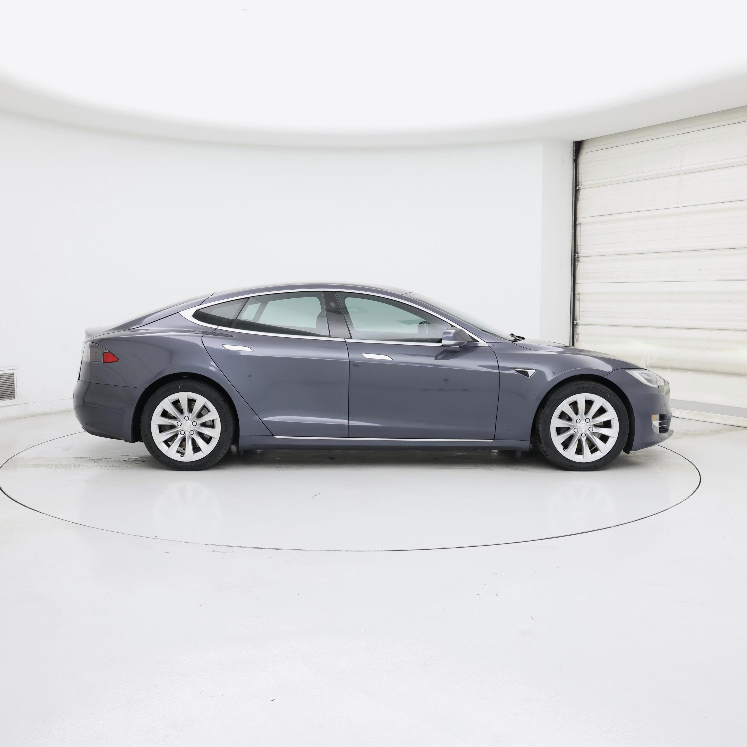 Thumbnail: 2019 Tesla Model S - 7