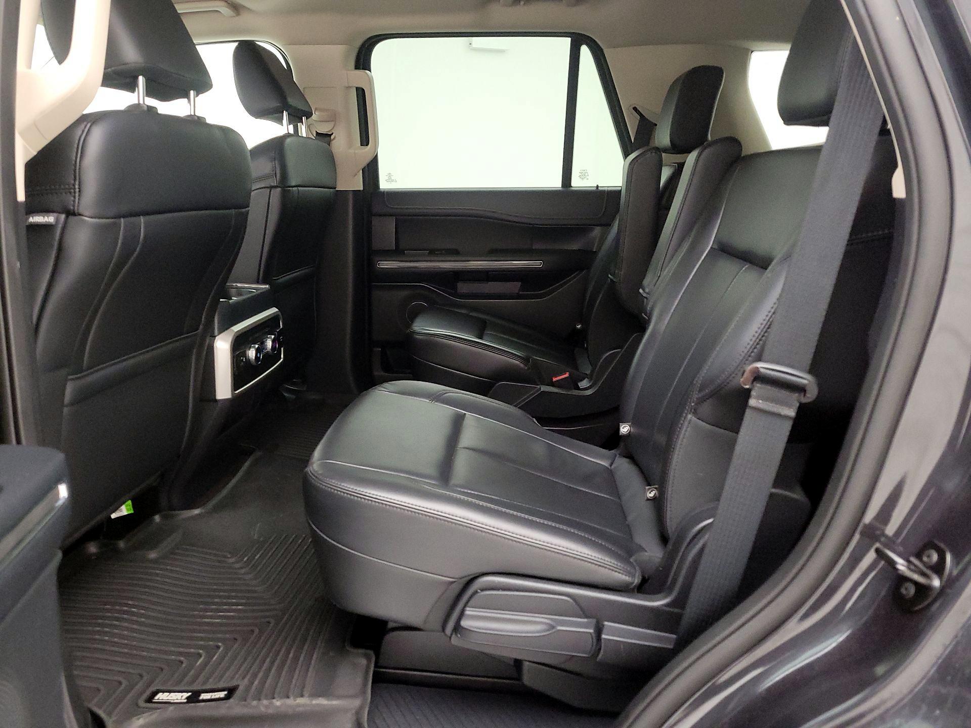 Thumbnail: 2022 Ford Expedition - 20