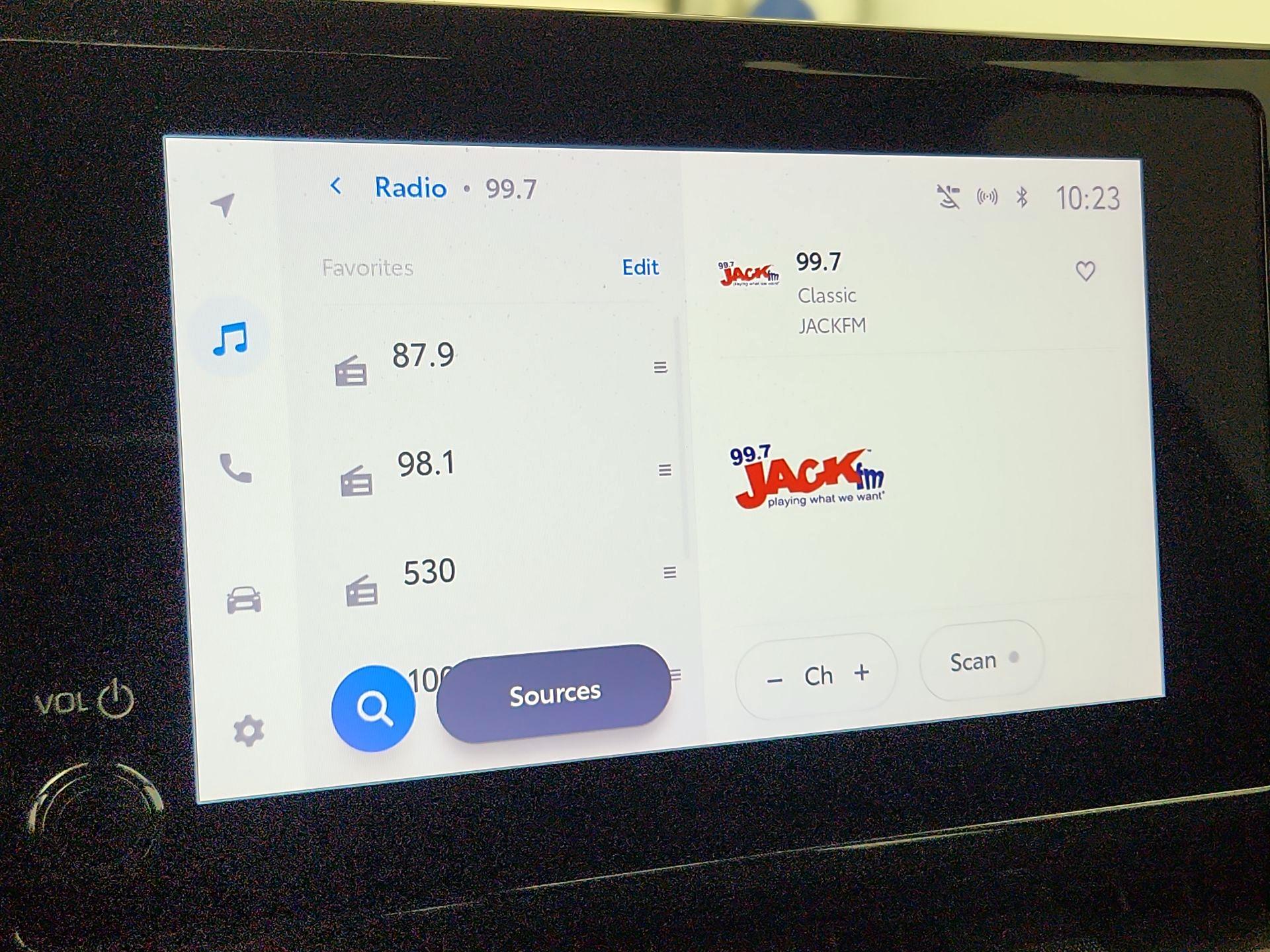Thumbnail: 2023 Toyota Corolla - 15
