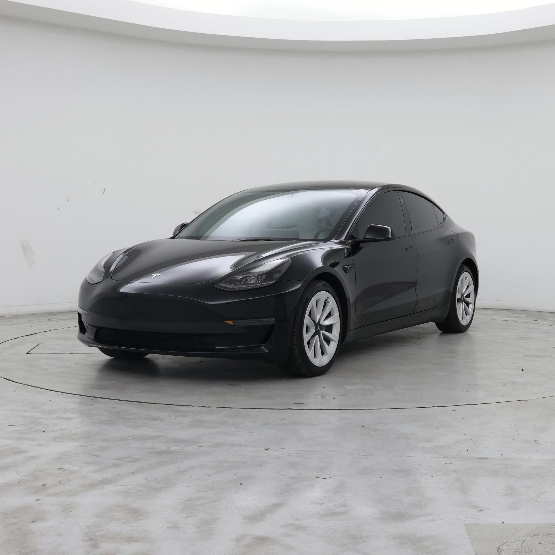 Thumbnail: 2023 Tesla Model 3 - 4