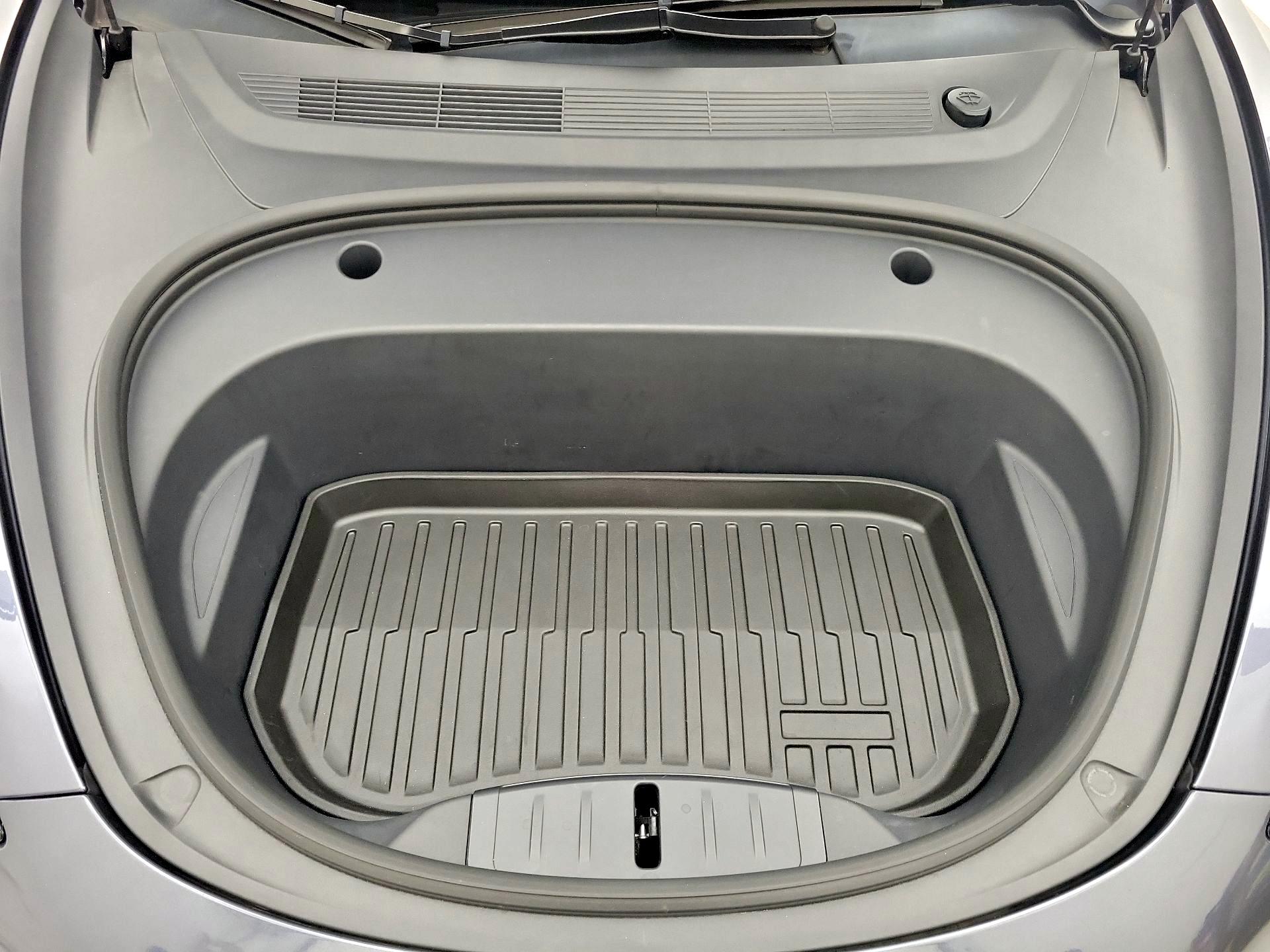 Thumbnail: 2023 Tesla Model 3 - 20