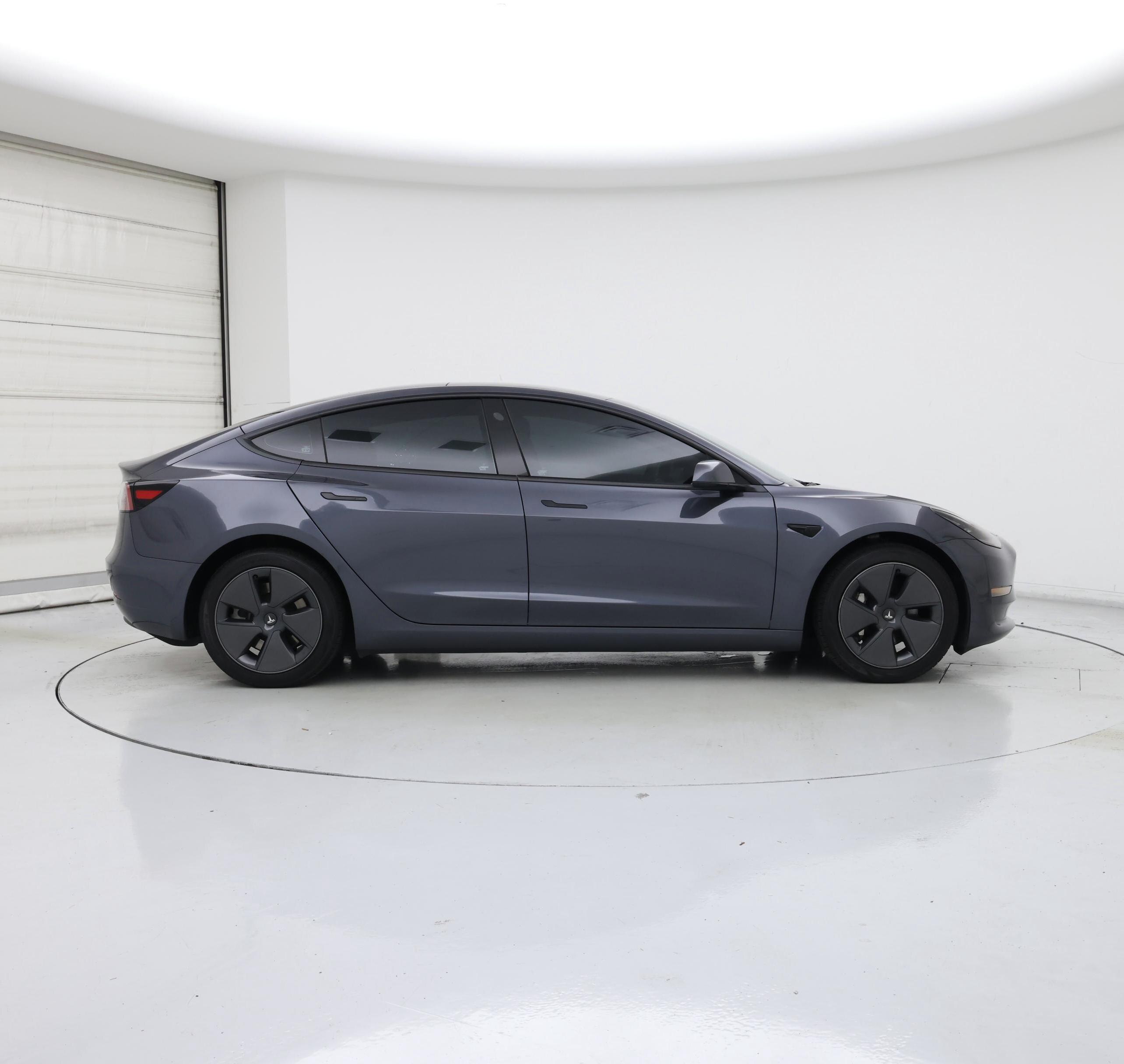 Thumbnail: 2023 Tesla Model 3 - 7