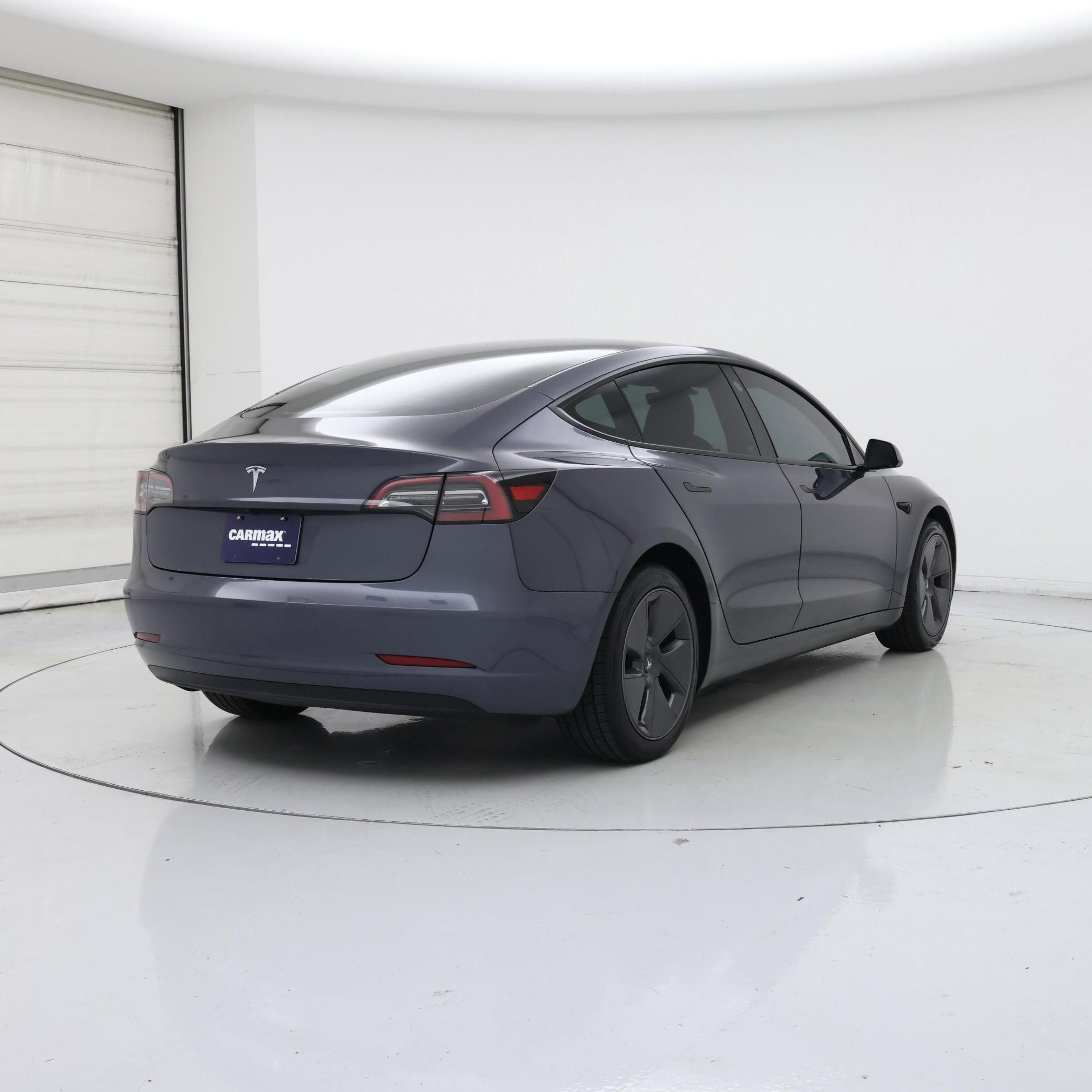 Thumbnail: 2023 Tesla Model 3 - 8