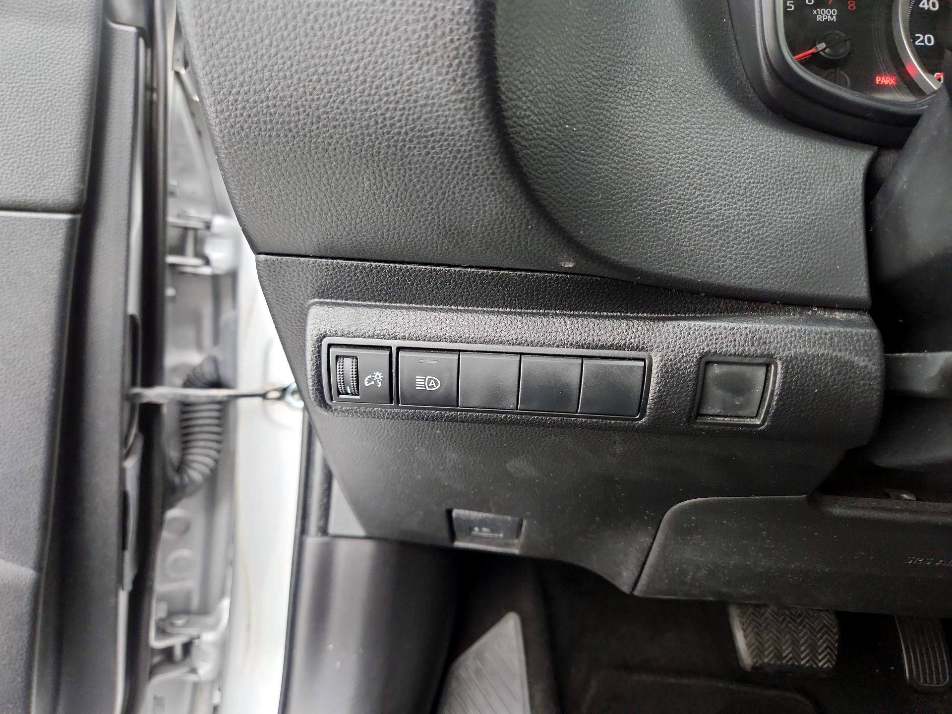 Thumbnail: 2022 Toyota Corolla - 13