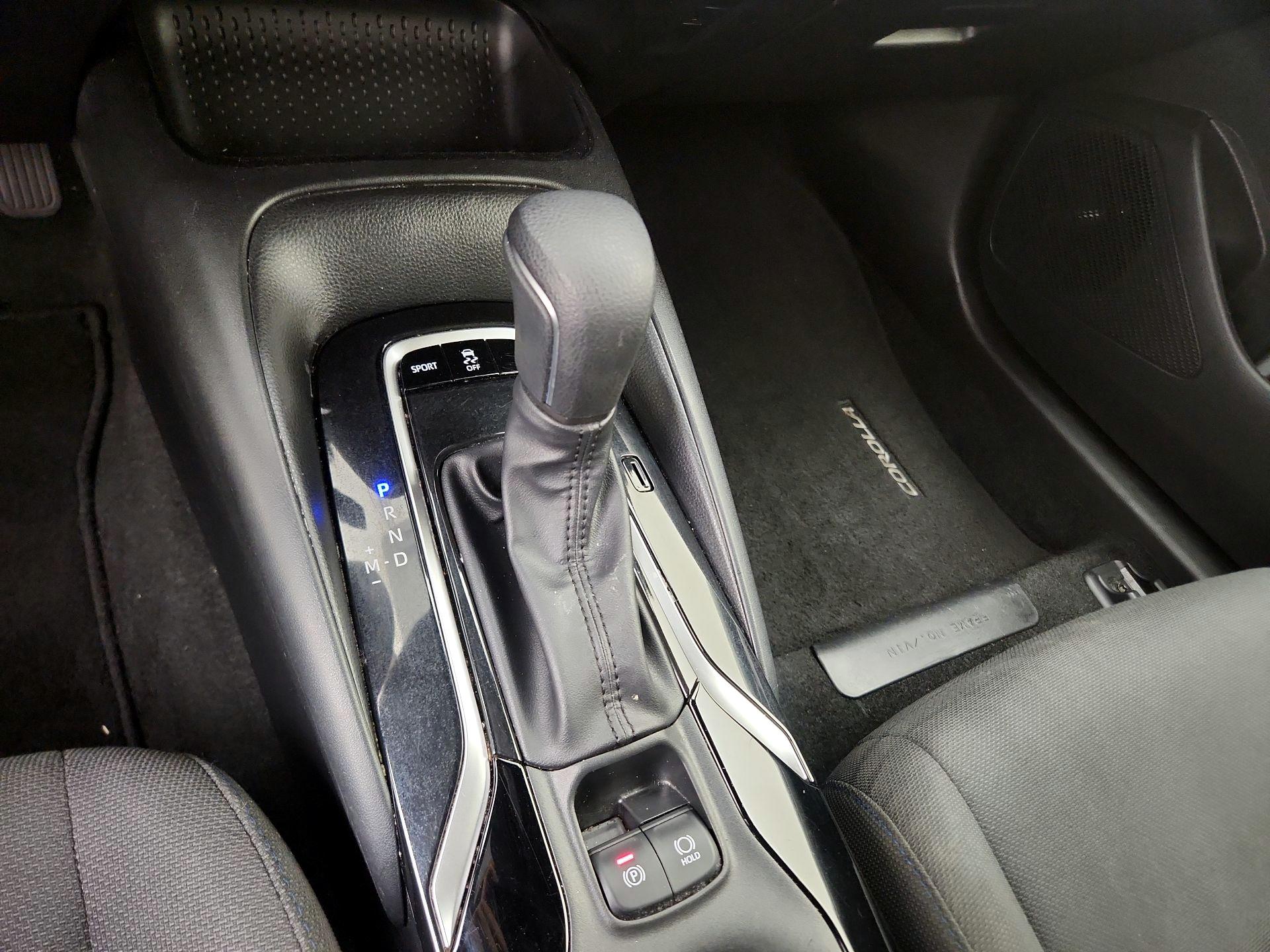 Thumbnail: 2022 Toyota Corolla - 17