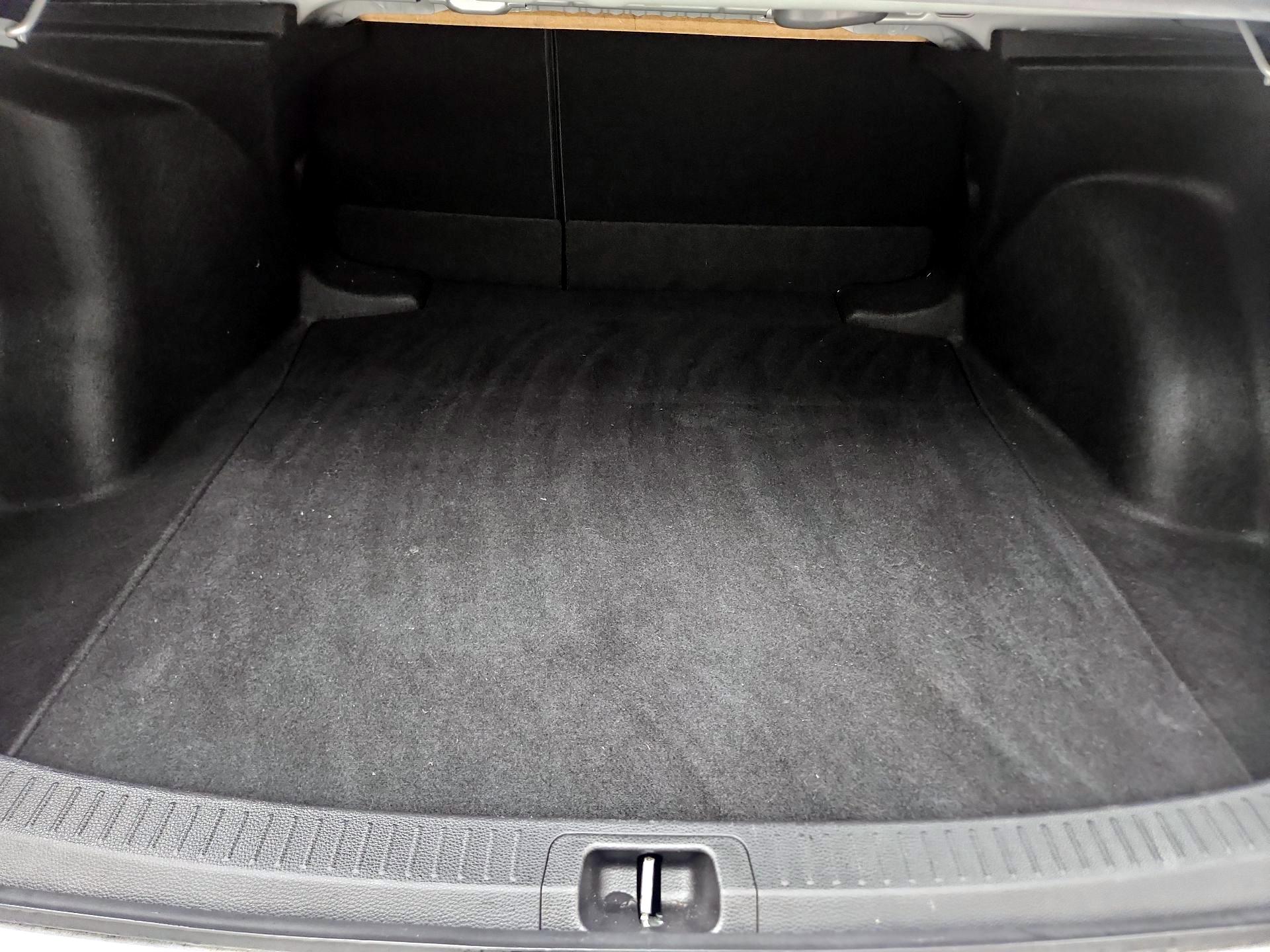 Thumbnail: 2022 Toyota Corolla - 20