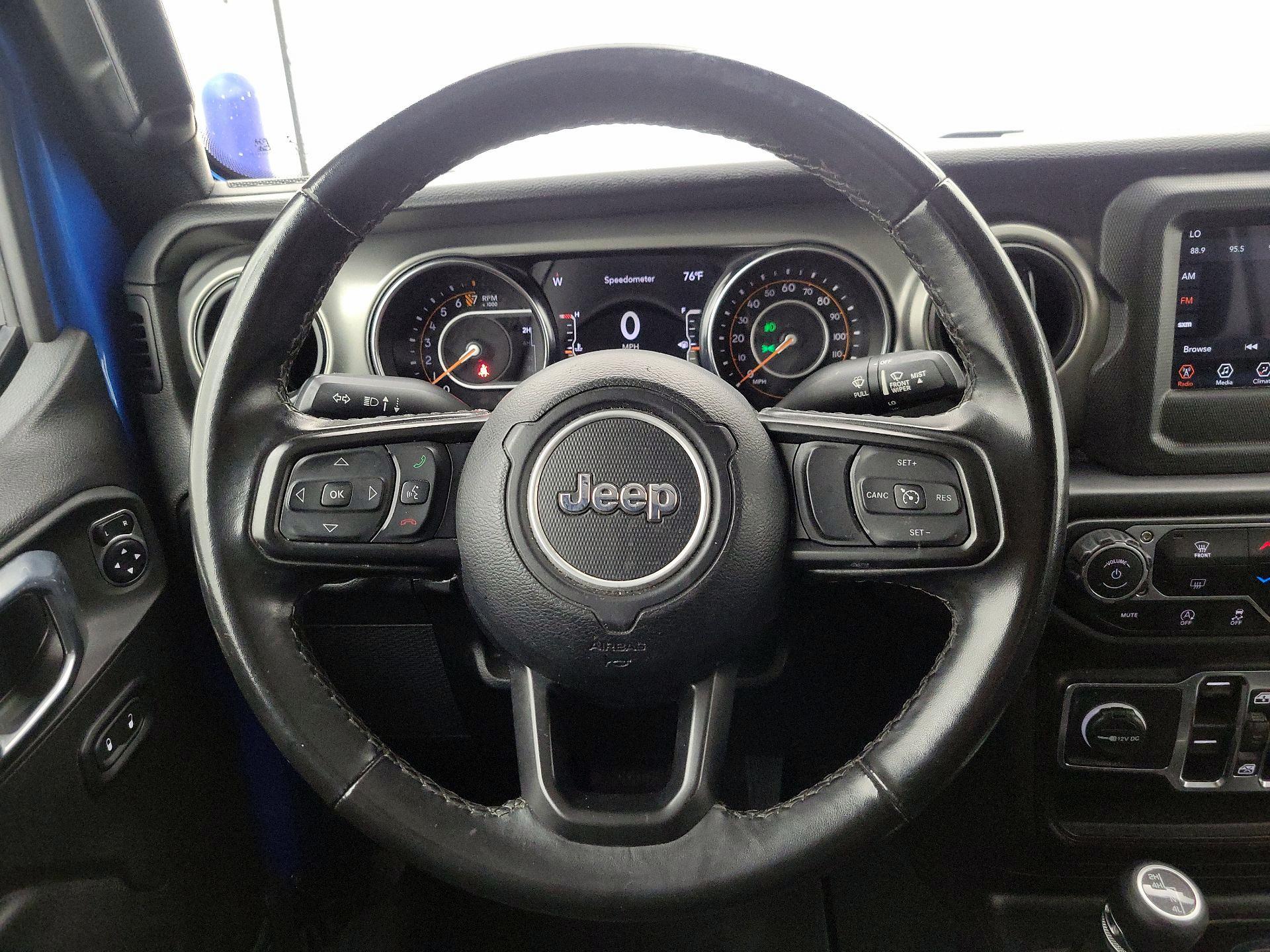 Thumbnail: 2021 Jeep Gladiator - 10