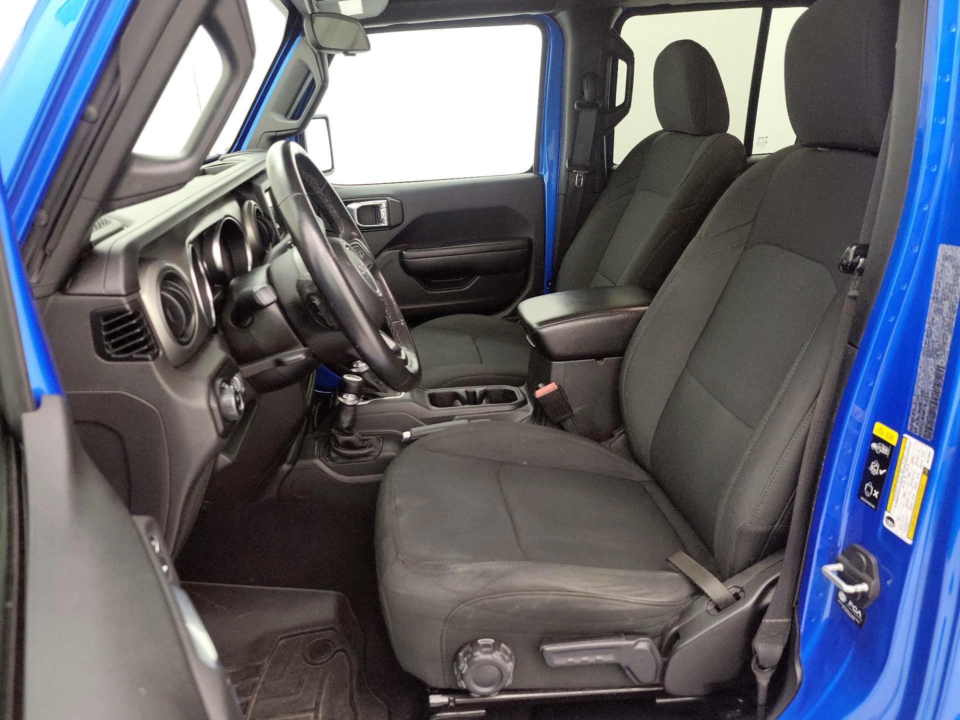 Thumbnail: 2021 Jeep Gladiator - 11